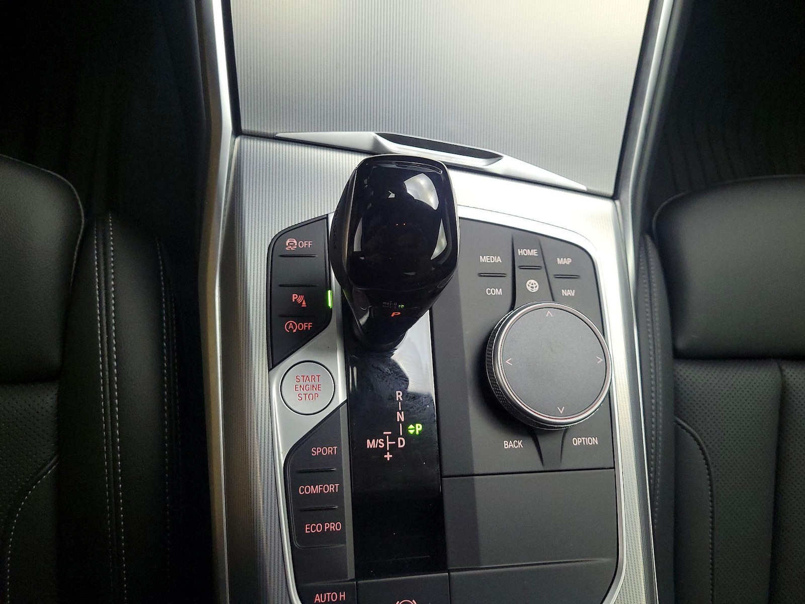 2022 BMW 2 Series 230i - Photo 19
