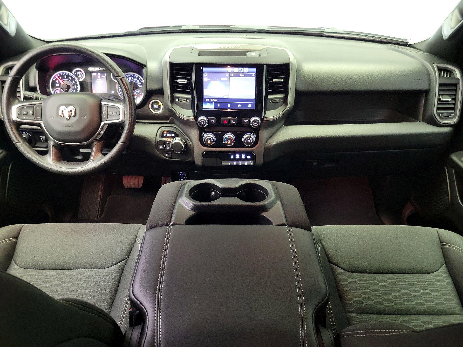 Thumbnail: 2026 RAM 1500 - 9