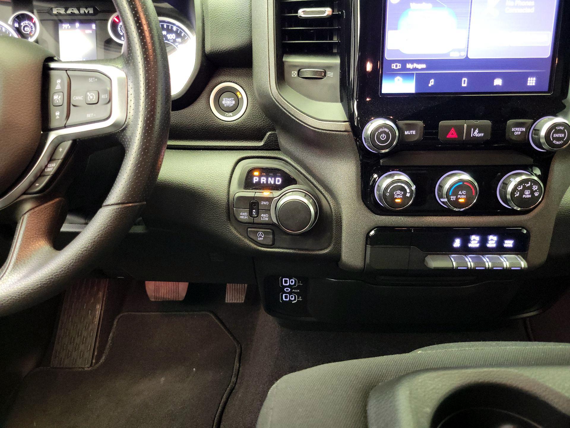 Thumbnail: 2026 RAM 1500 - 17