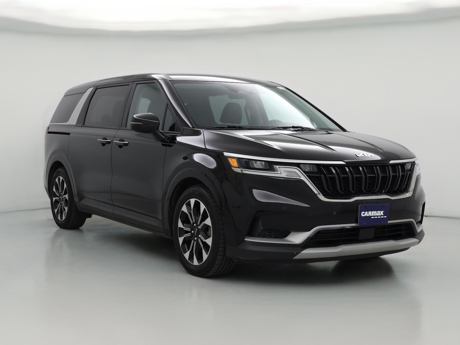 2023 Kia Carnival