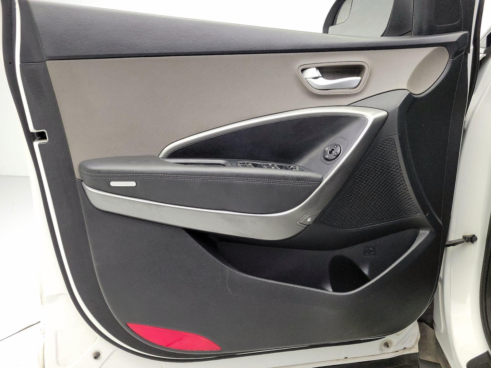 2017 Hyundai Santa Fe SE - Photo 13