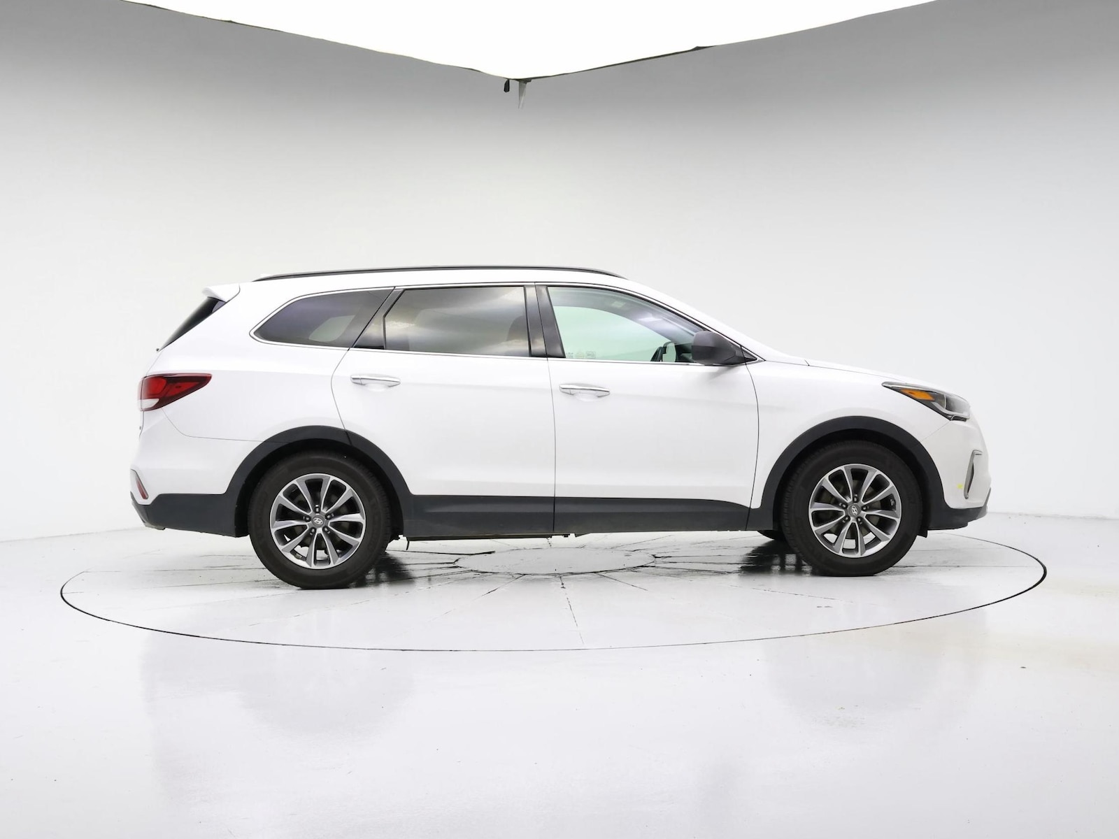 2017 Hyundai Santa Fe SE - Photo 8