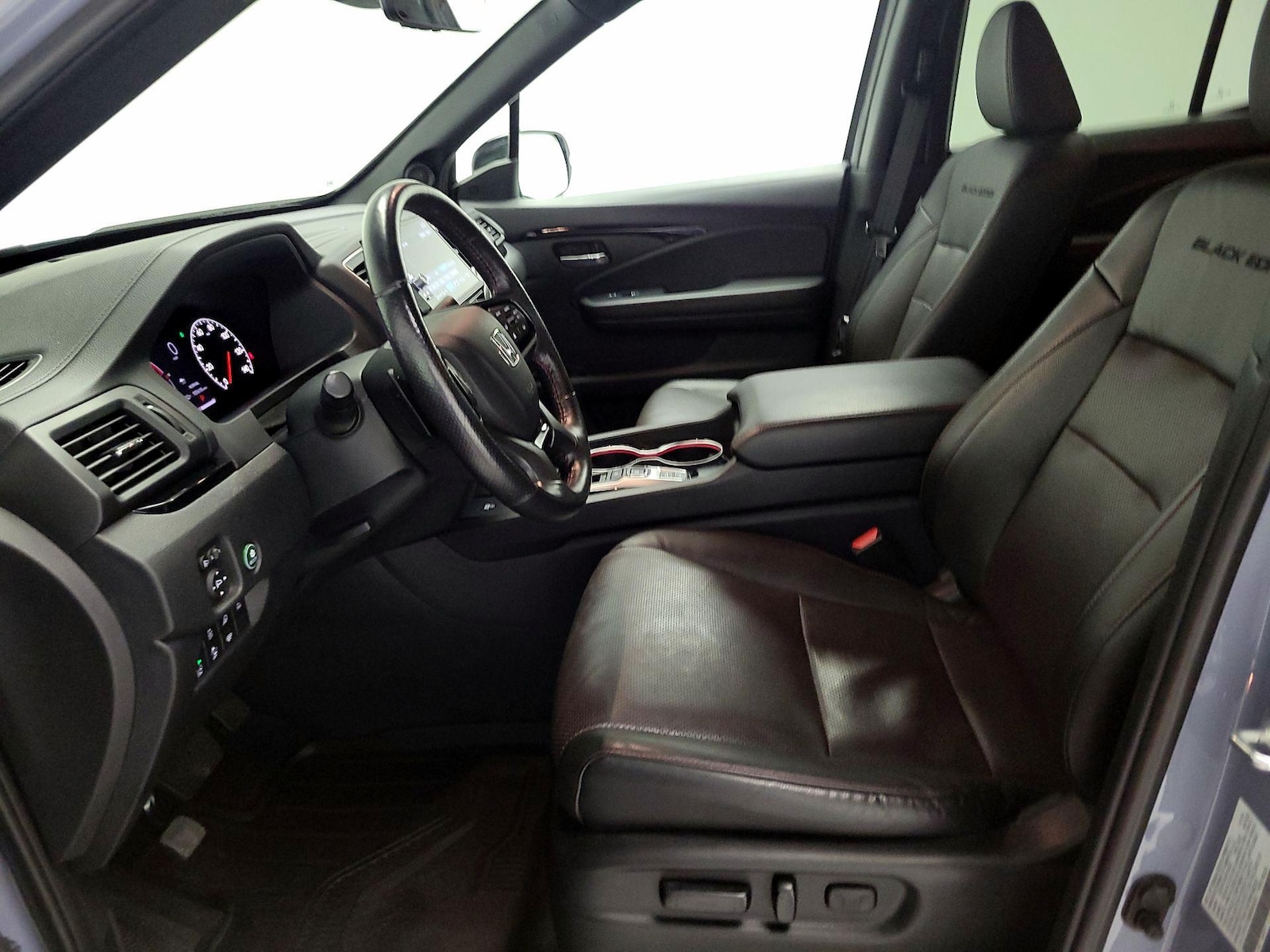 2024 Honda Ridgeline Black Edition - Photo 12
