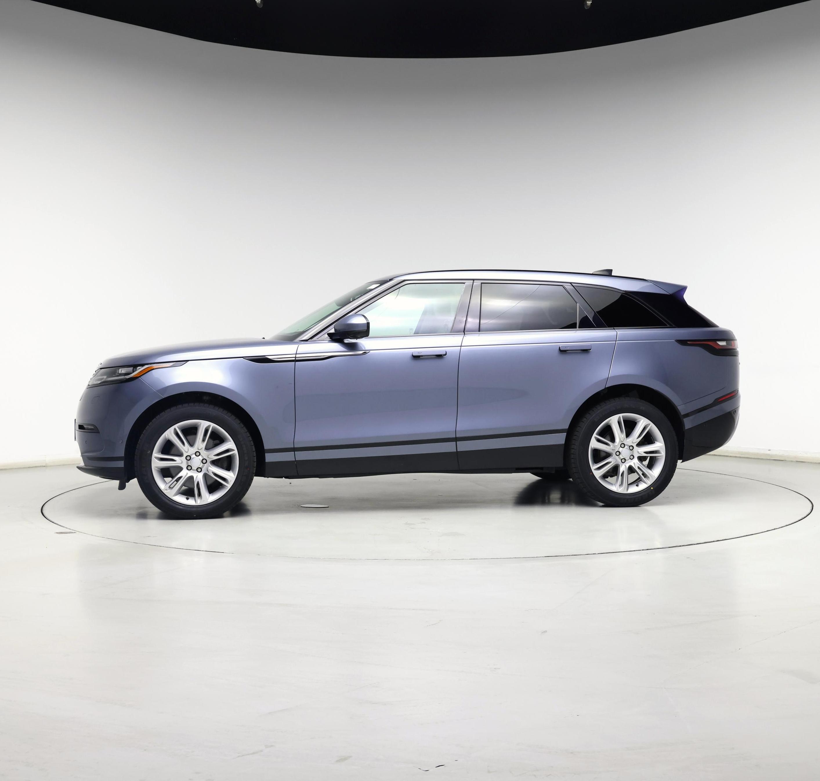 Thumbnail: 2021 Land Rover Range Rover Velar - 3