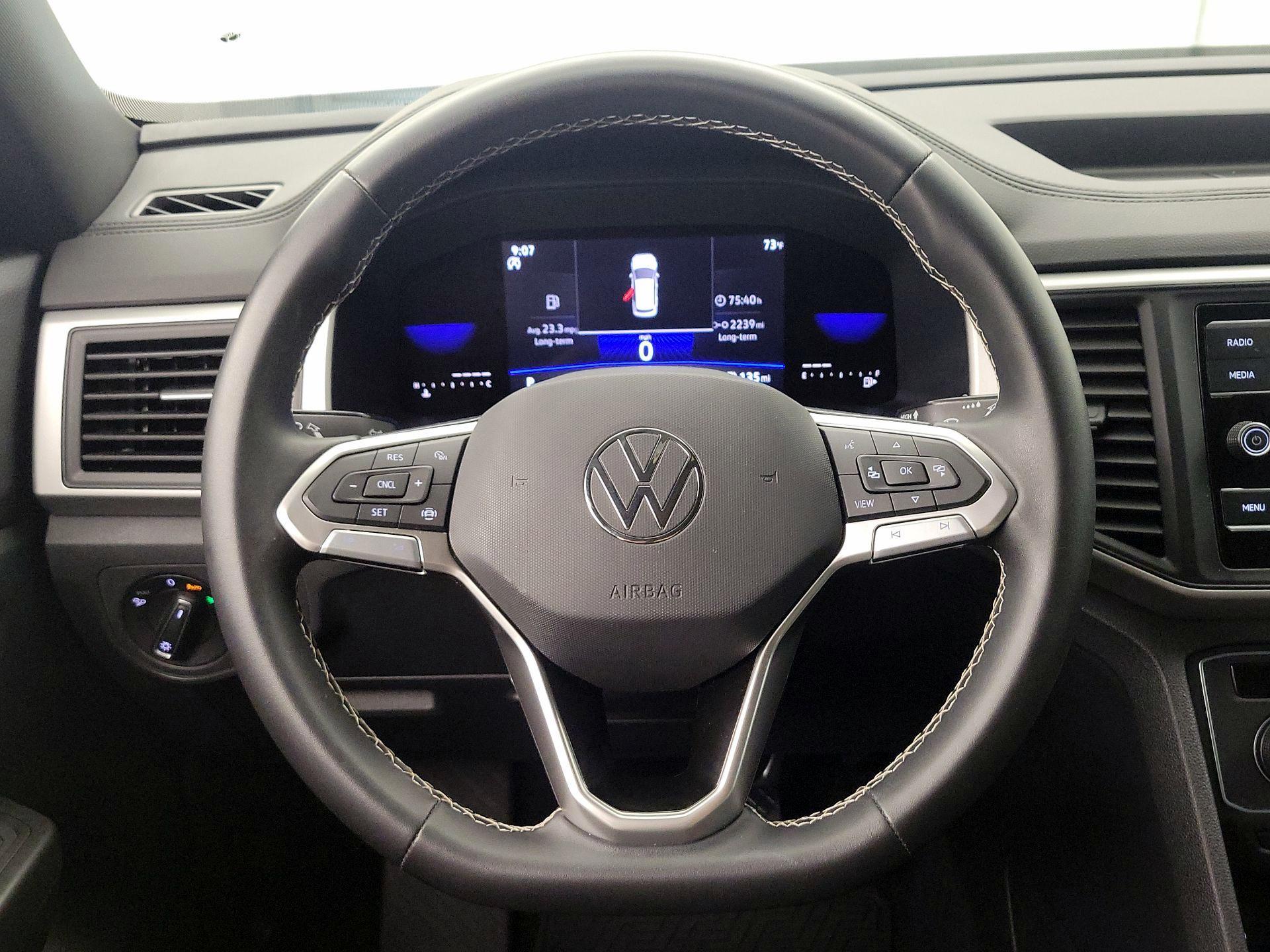 Thumbnail: 2022 Volkswagen Atlas - 10