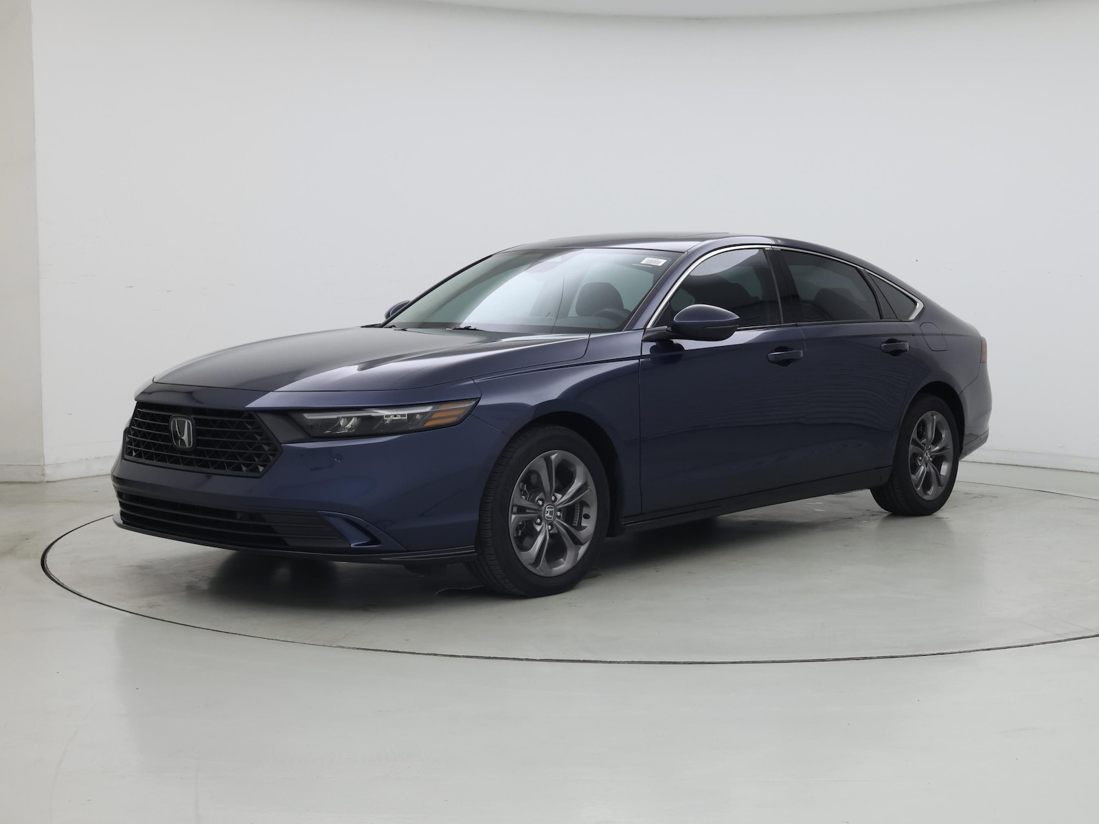 2024 Honda Accord Hybrid EX-L - Photo 8