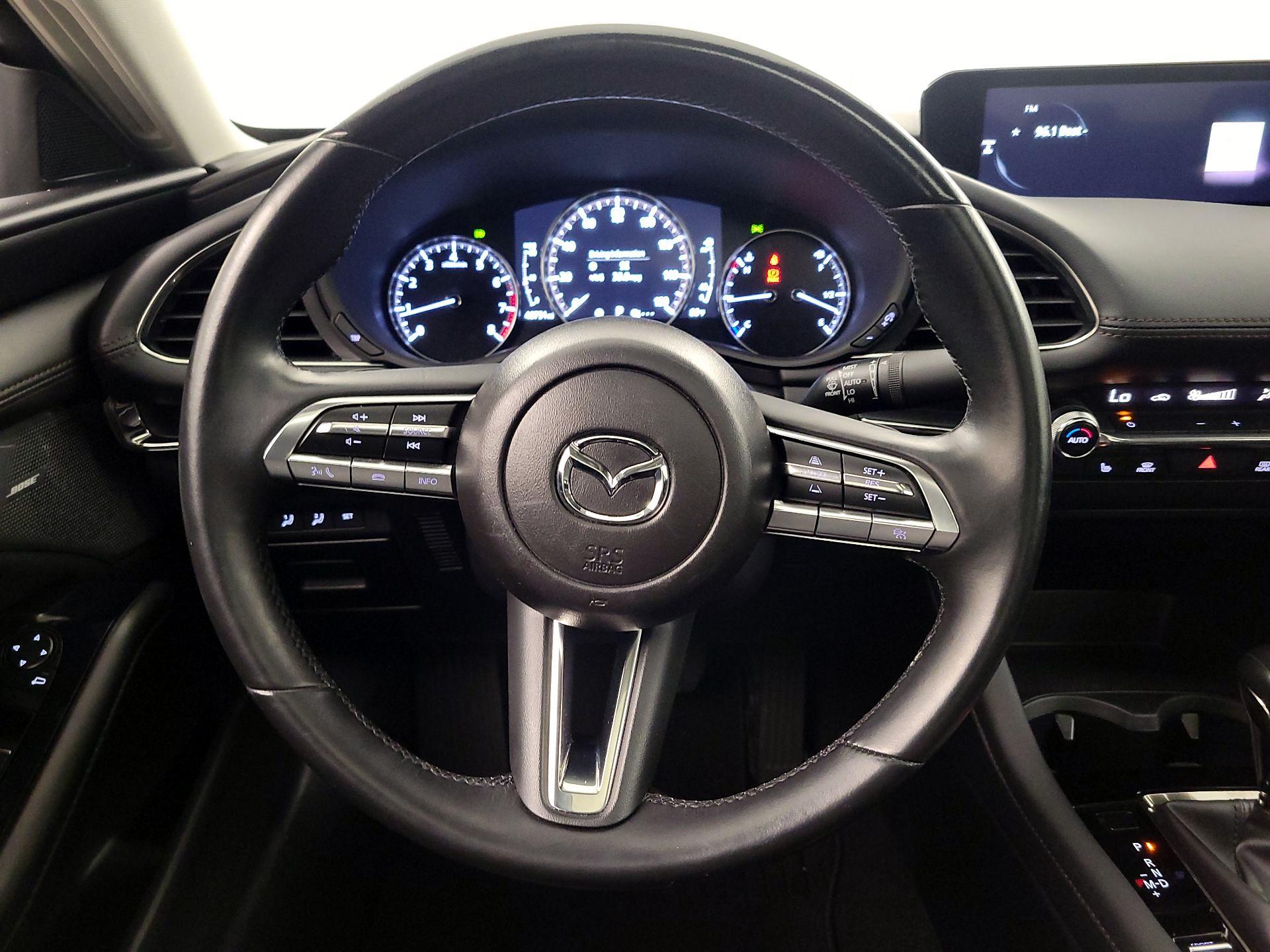 Thumbnail: 2022 Mazda Mazda3 - 10