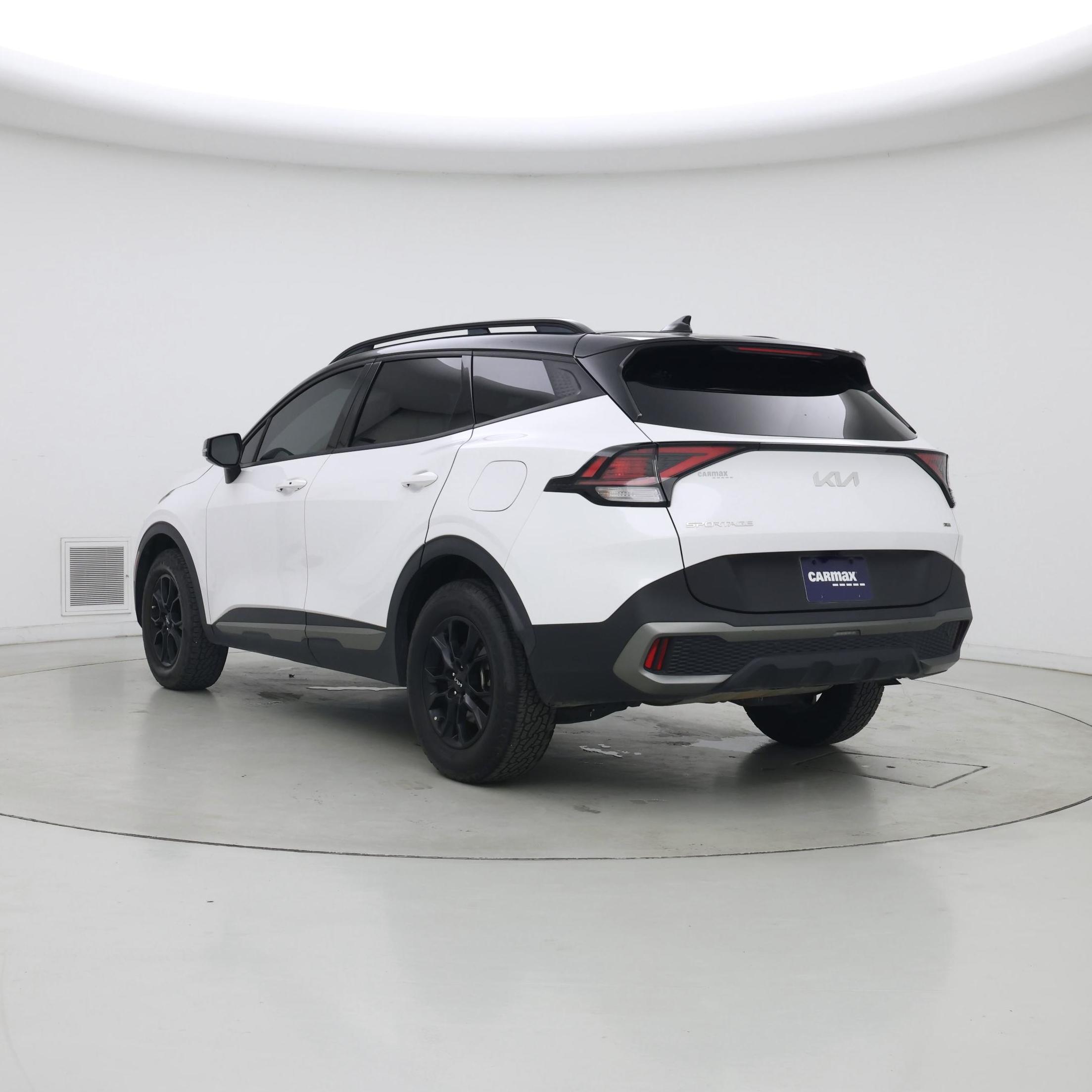 Thumbnail: 2023 Kia Sportage - 2
