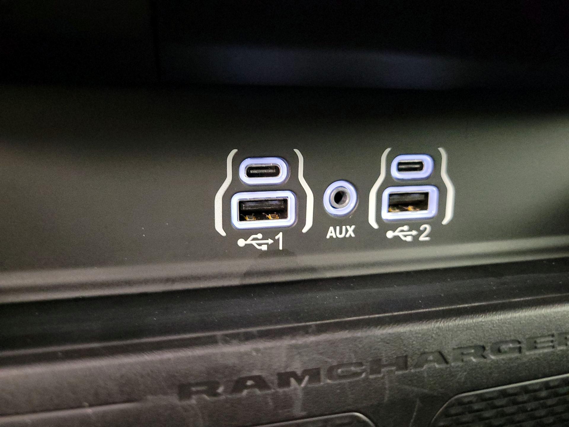 Thumbnail: 2025 RAM 1500 - 19