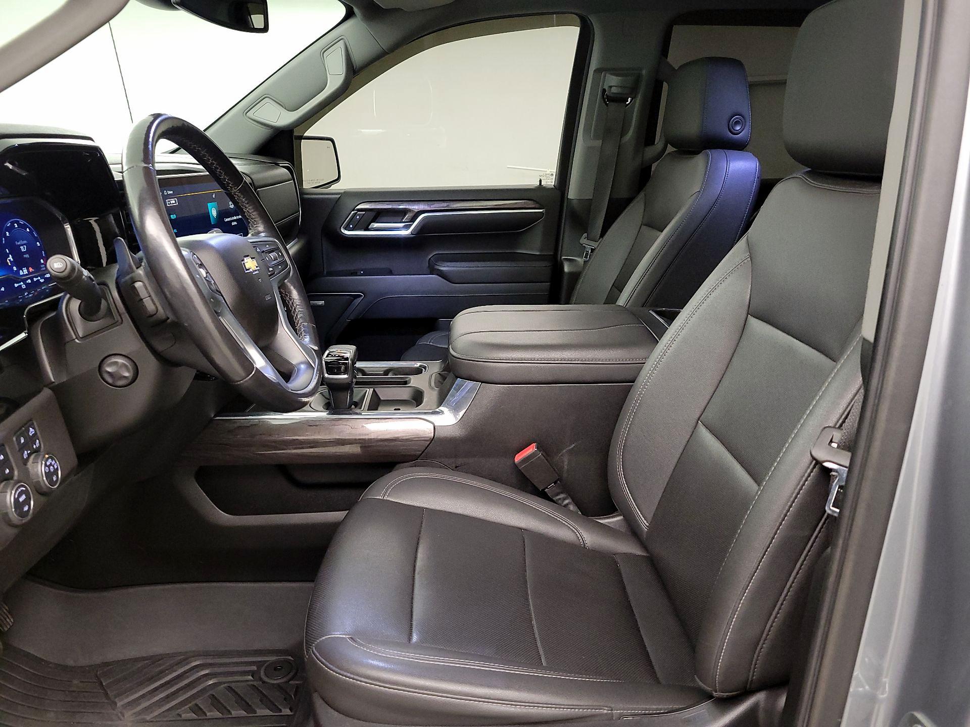 Thumbnail: 2023 Chevrolet Silverado 1500 - 11