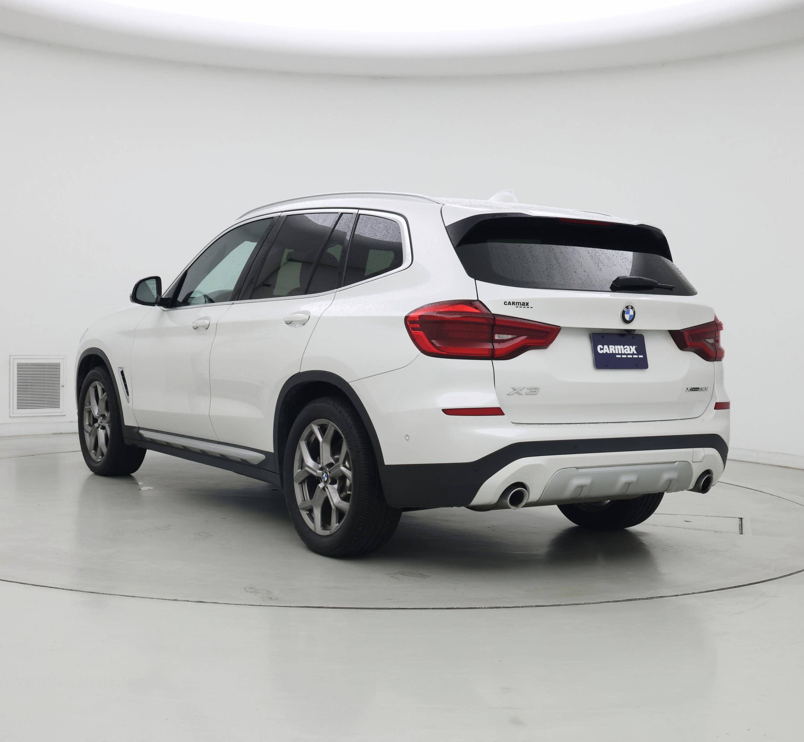 Thumbnail: 2021 BMW X3 - 2