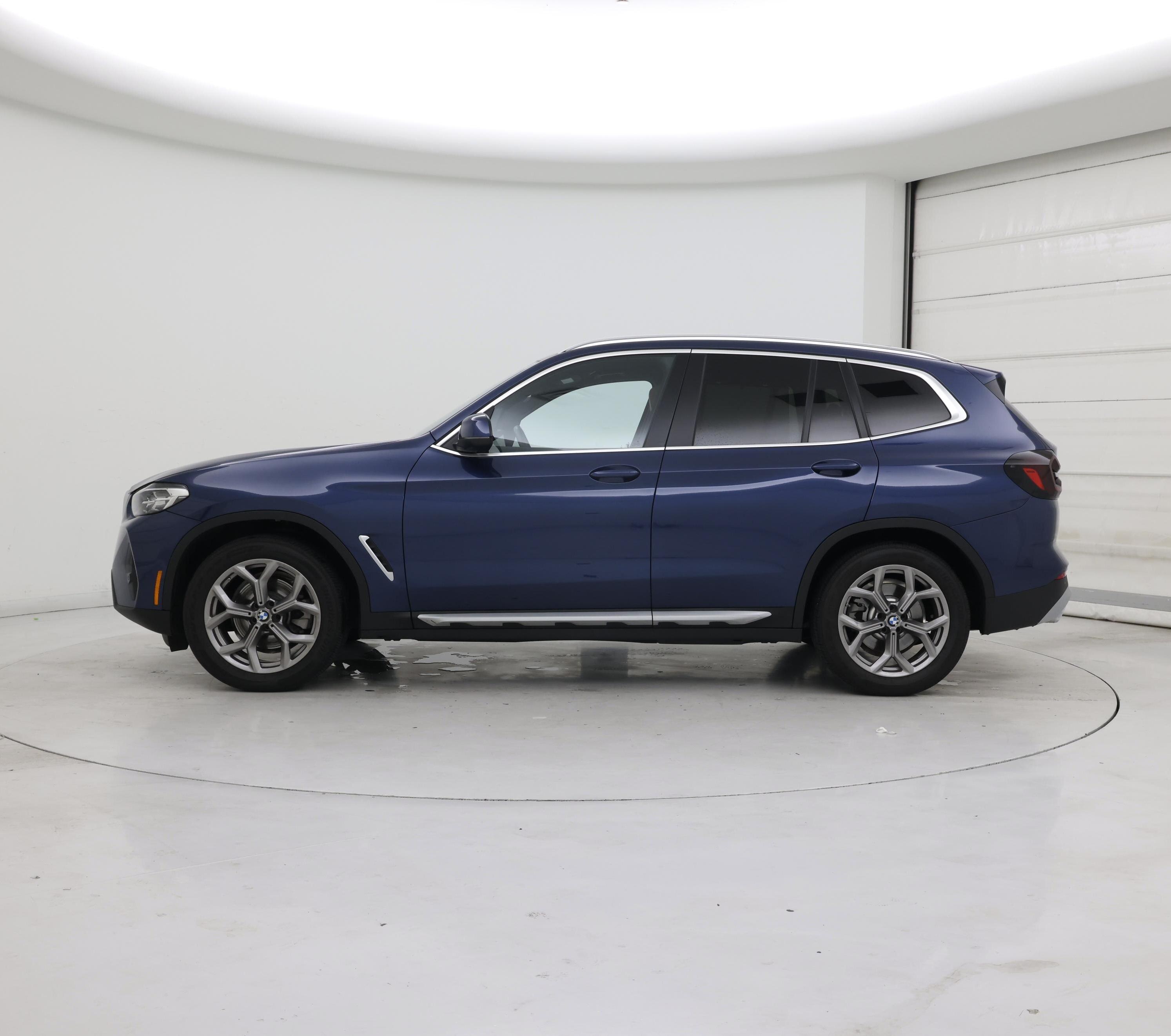 Thumbnail: 2022 BMW X3 - 3