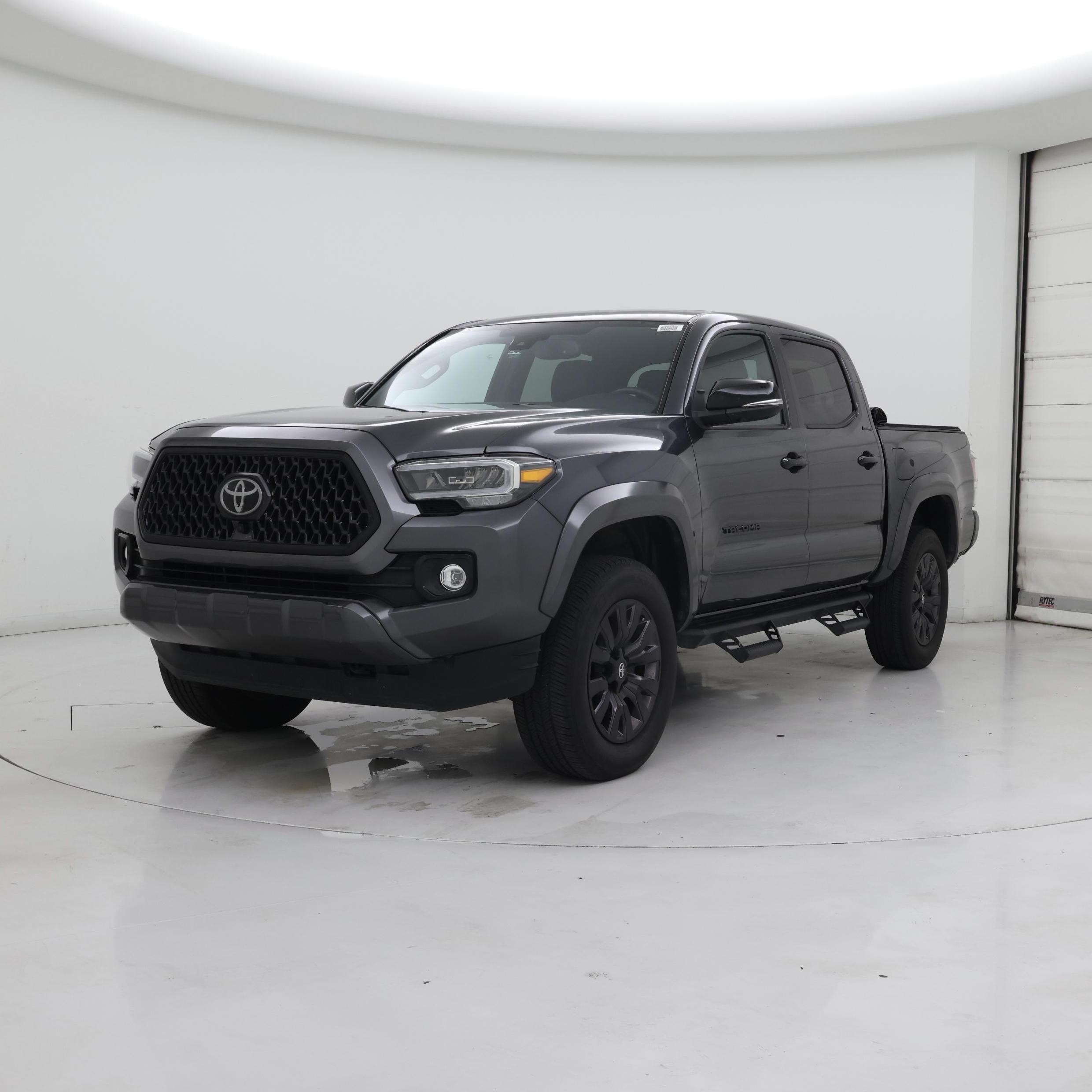 Thumbnail: 2023 Toyota Tacoma - 4
