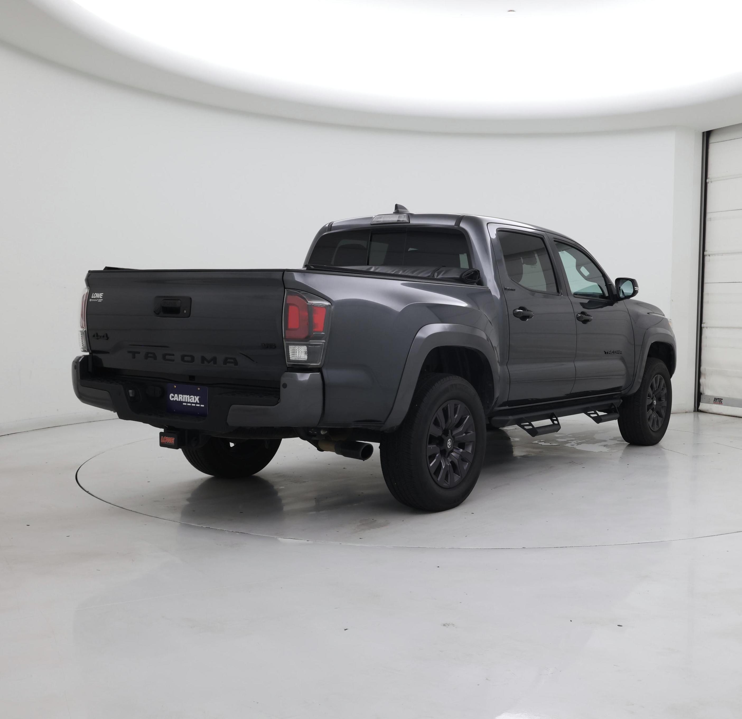 Thumbnail: 2023 Toyota Tacoma - 8