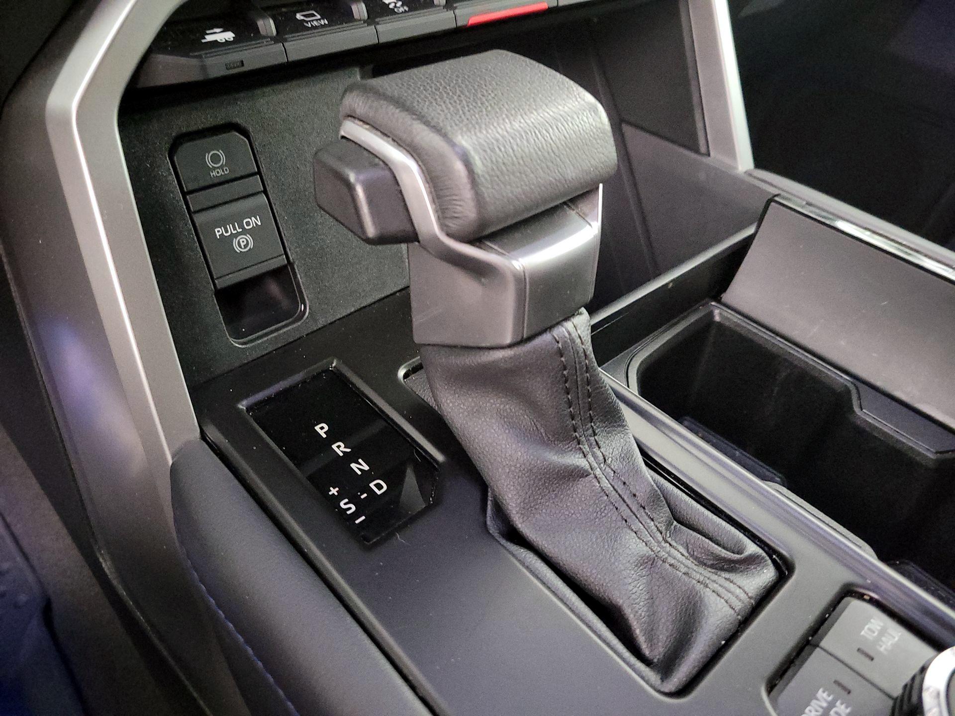 Thumbnail: 2023 Toyota Tundra - 17