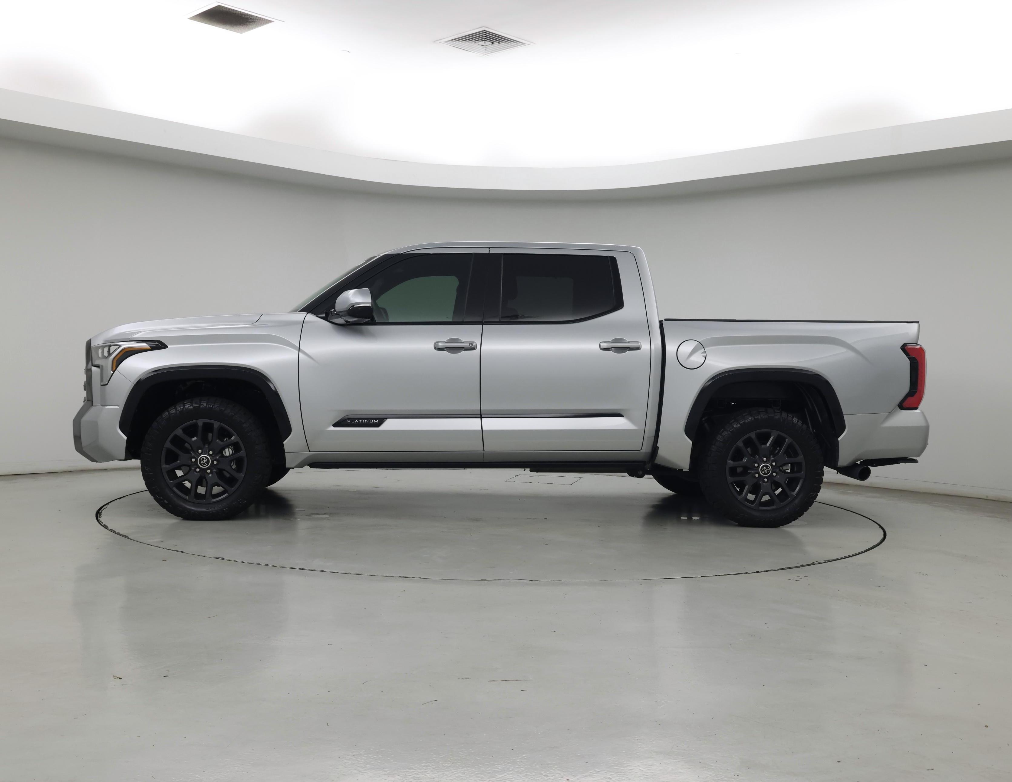 Thumbnail: 2023 Toyota Tundra - 3