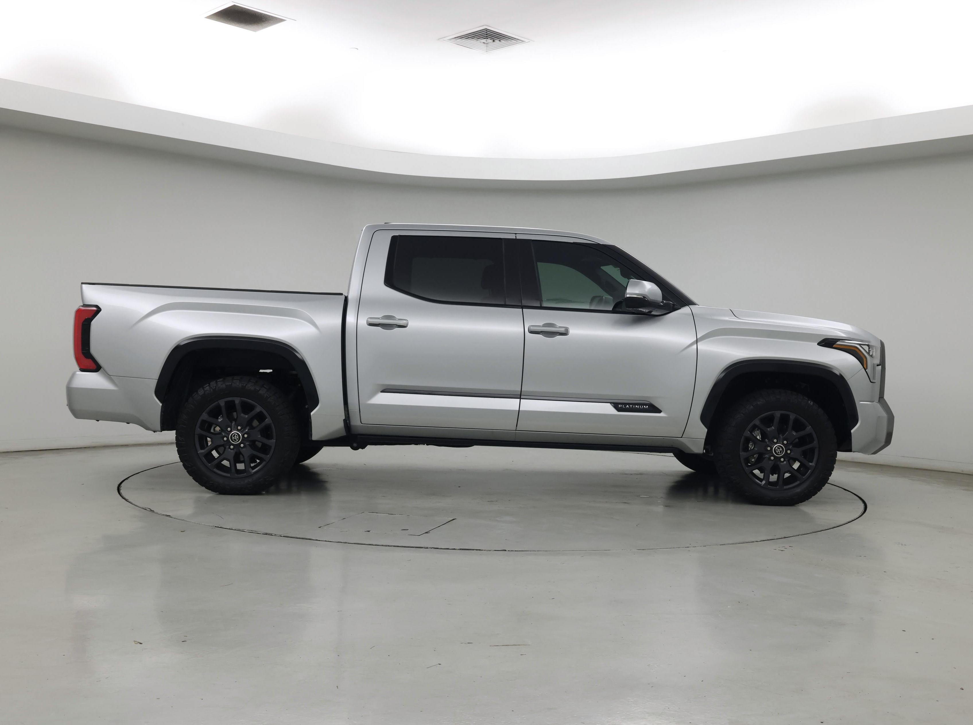 Thumbnail: 2023 Toyota Tundra - 7