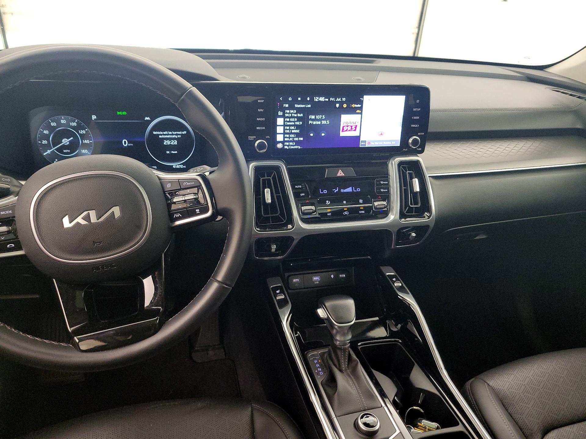 Thumbnail: 2023 Kia Sorento - 9