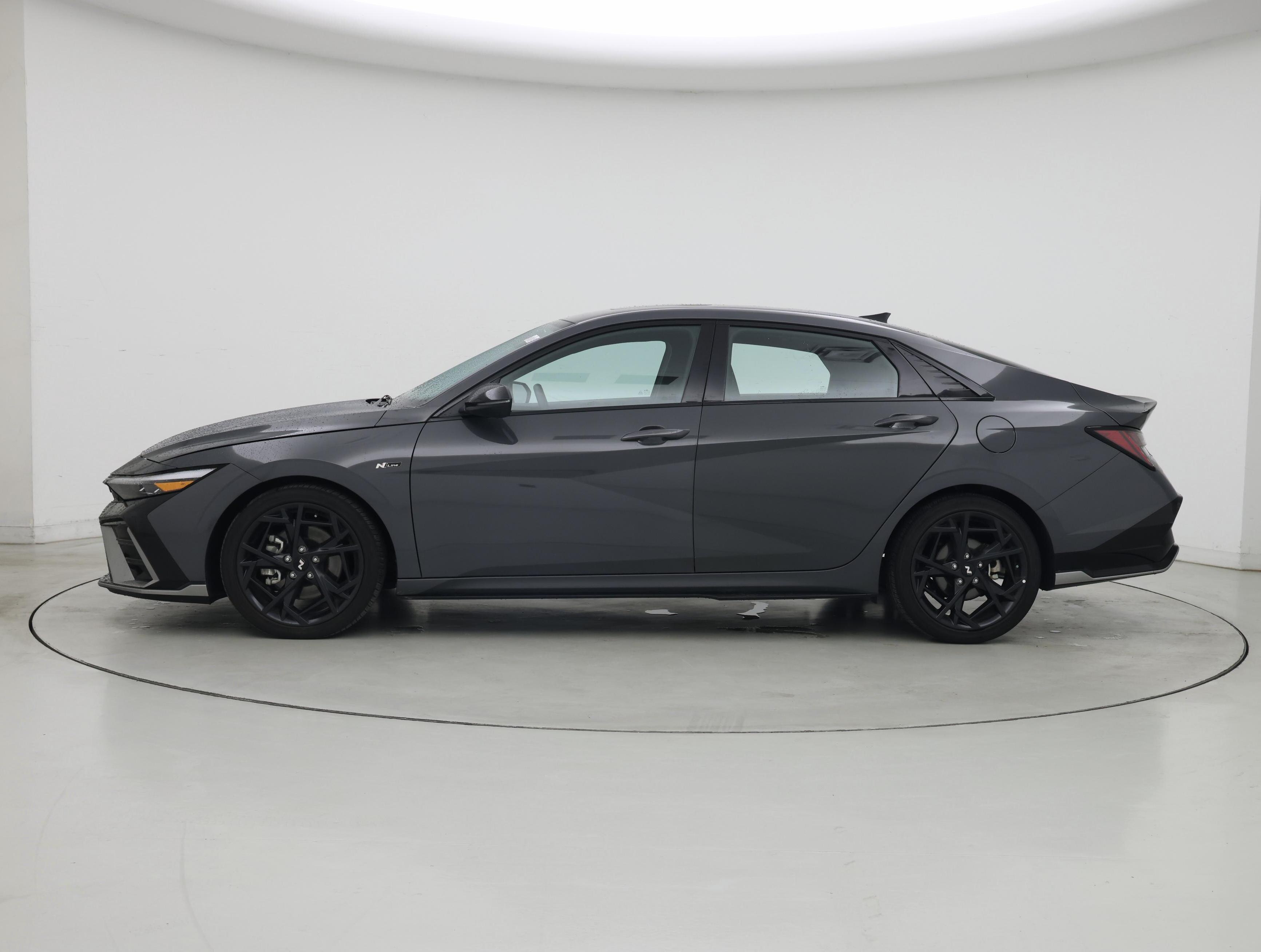 Thumbnail: 2024 Hyundai Elantra - 3