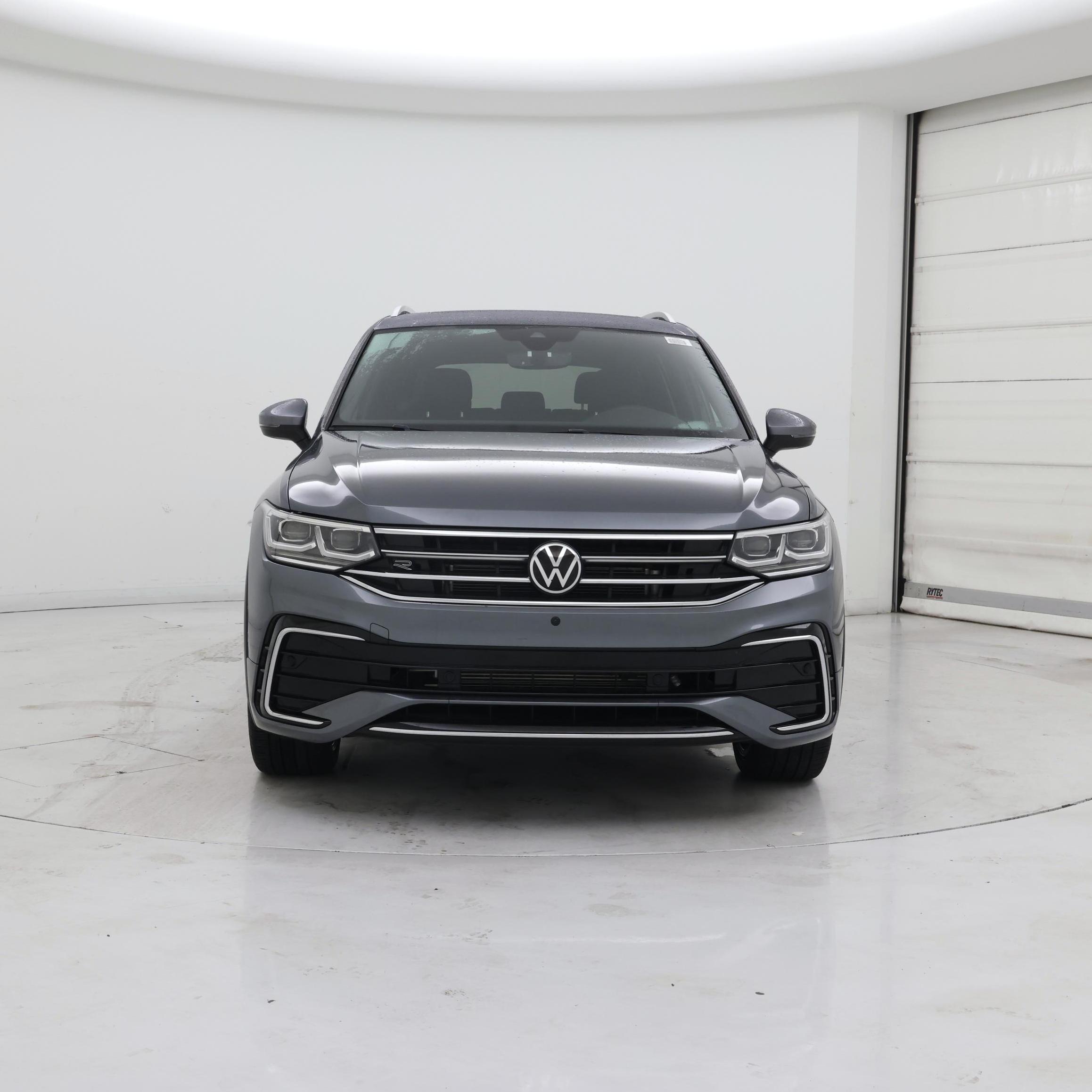 Thumbnail: 2023 Volkswagen Tiguan - 5