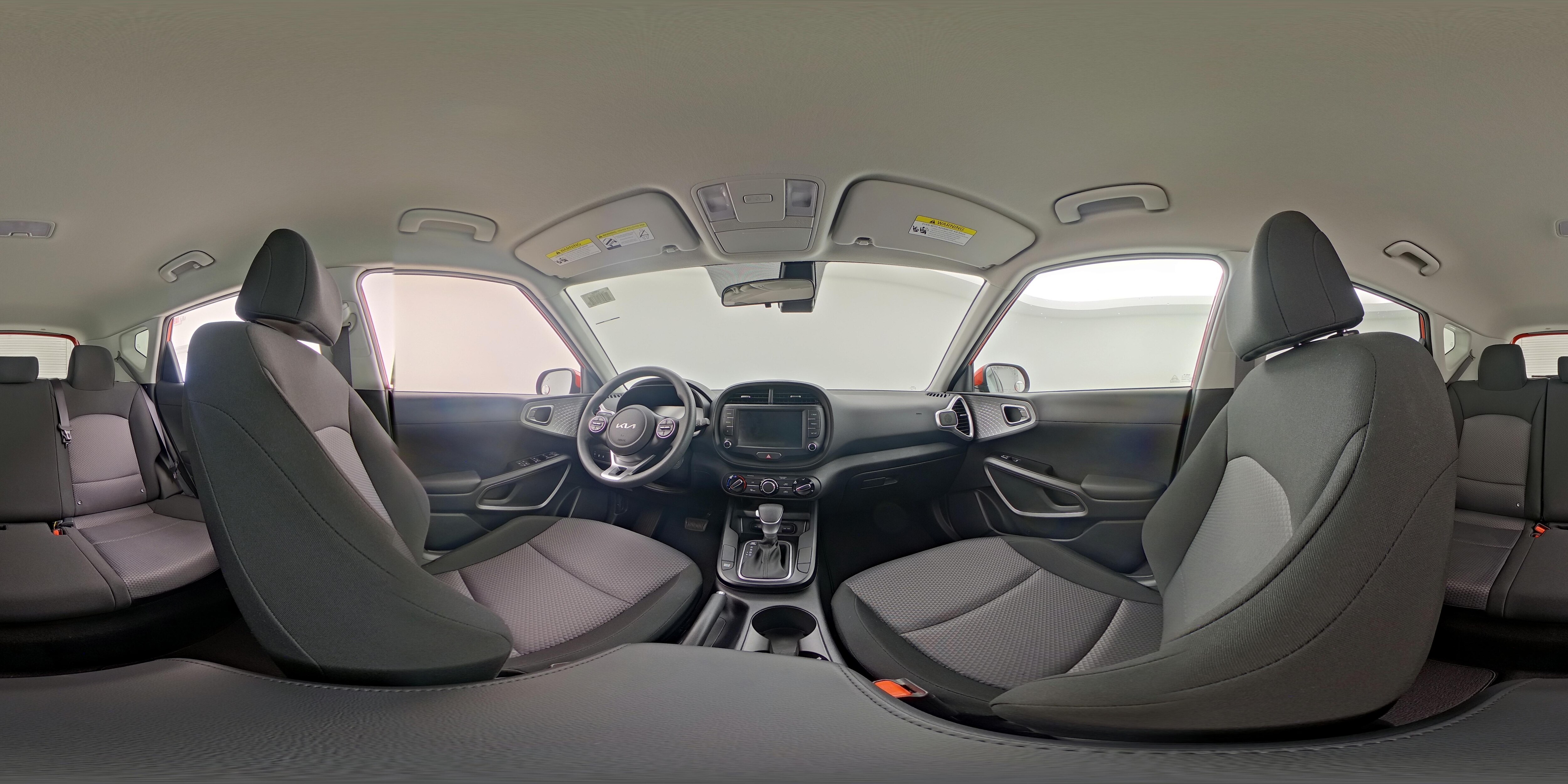 2025 Kia Soul LX - Photo 24