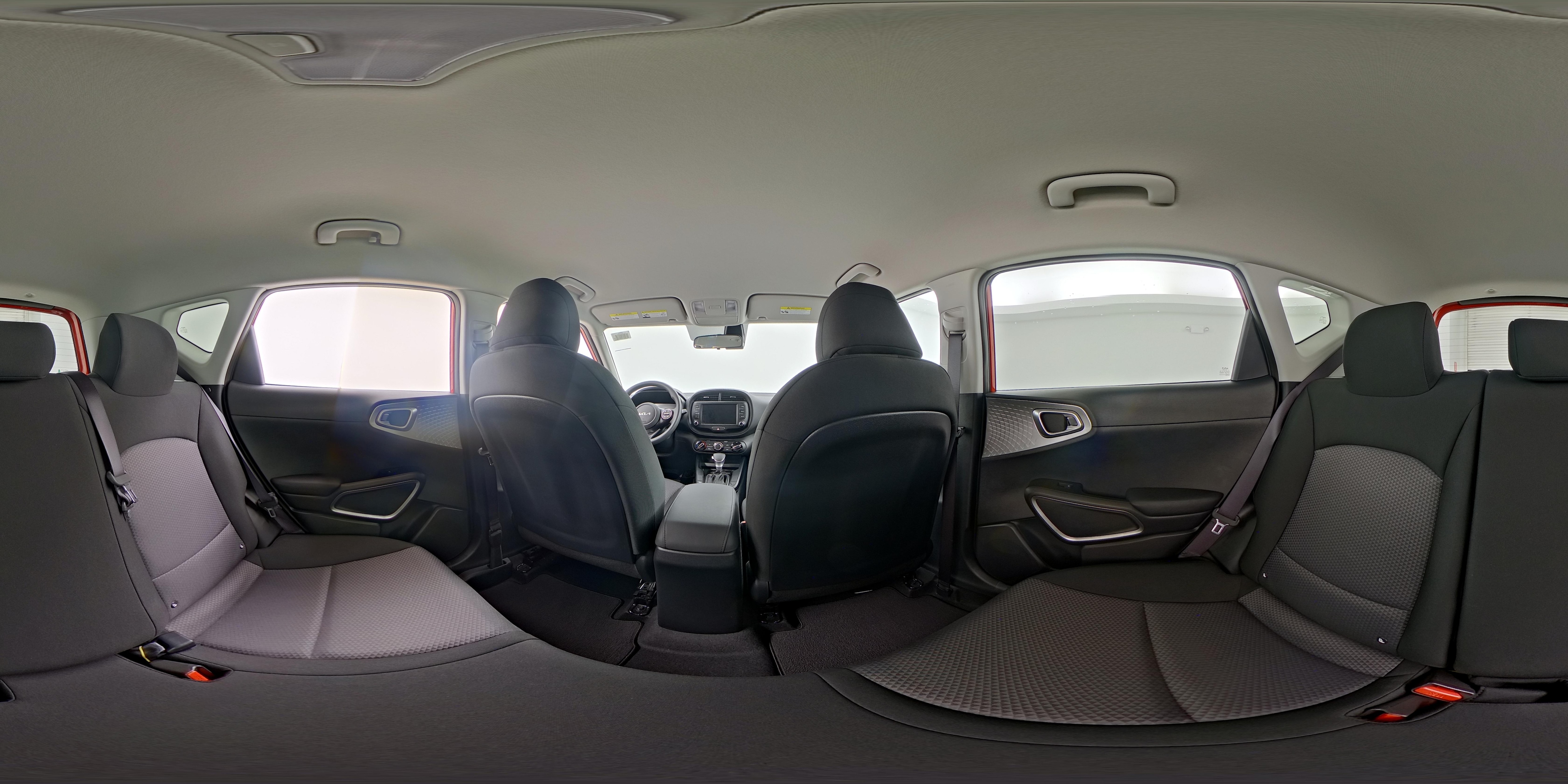 2025 Kia Soul LX - Photo 25