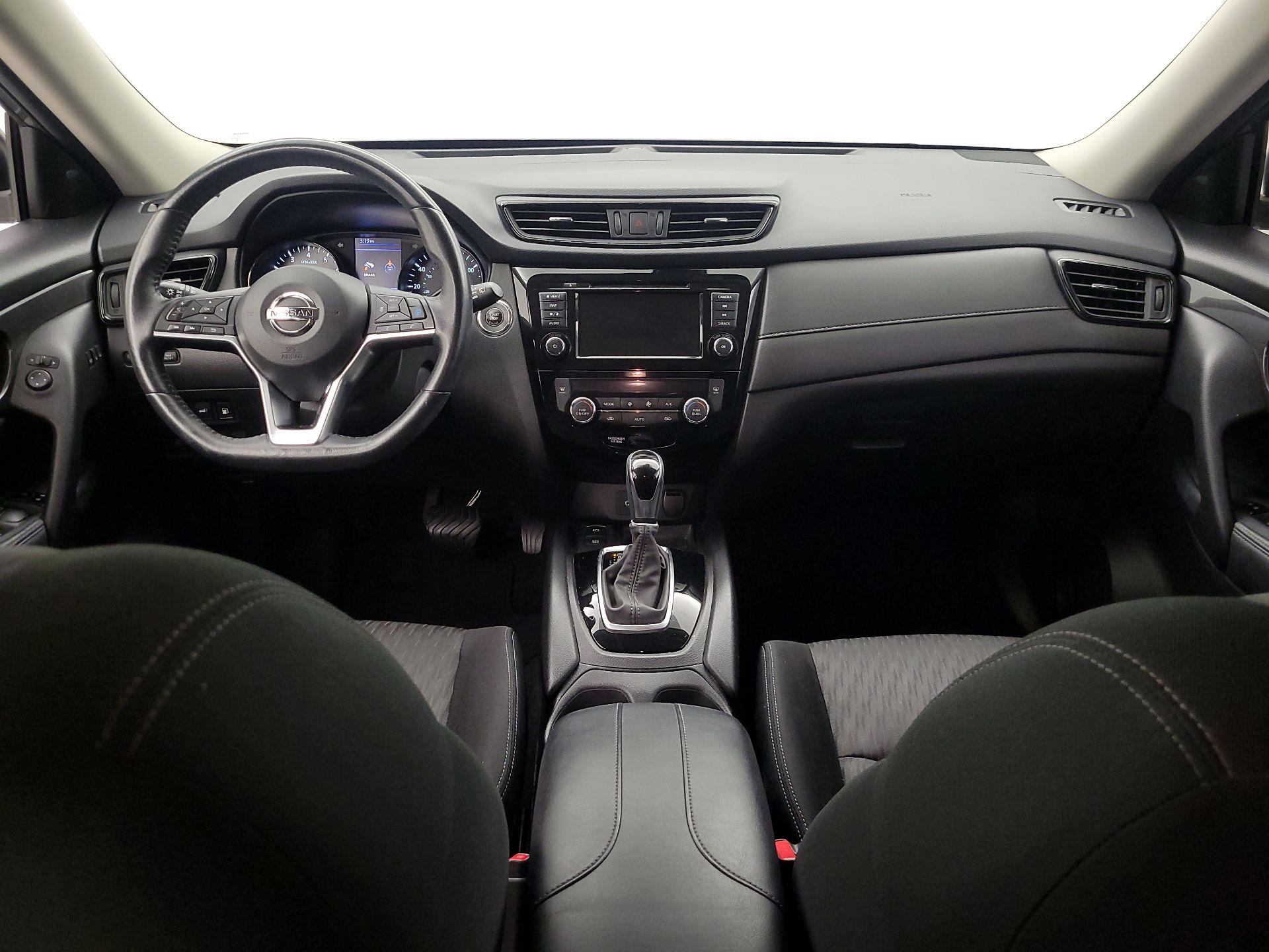 Thumbnail: 2019 Nissan Rogue - 9