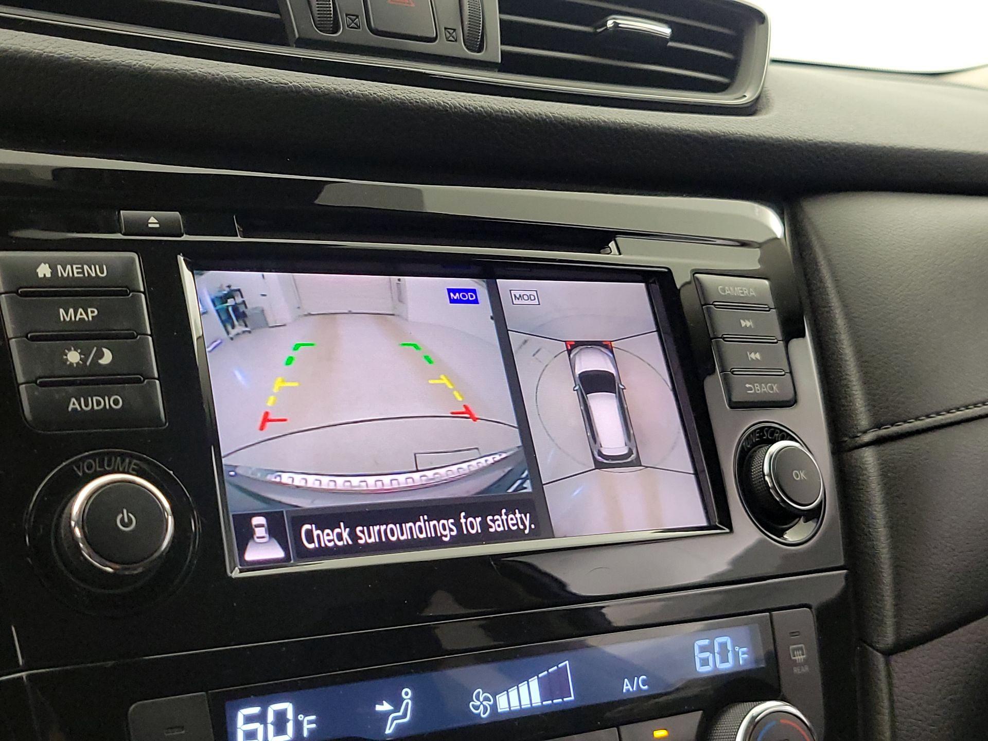 Thumbnail: 2019 Nissan Rogue - 15