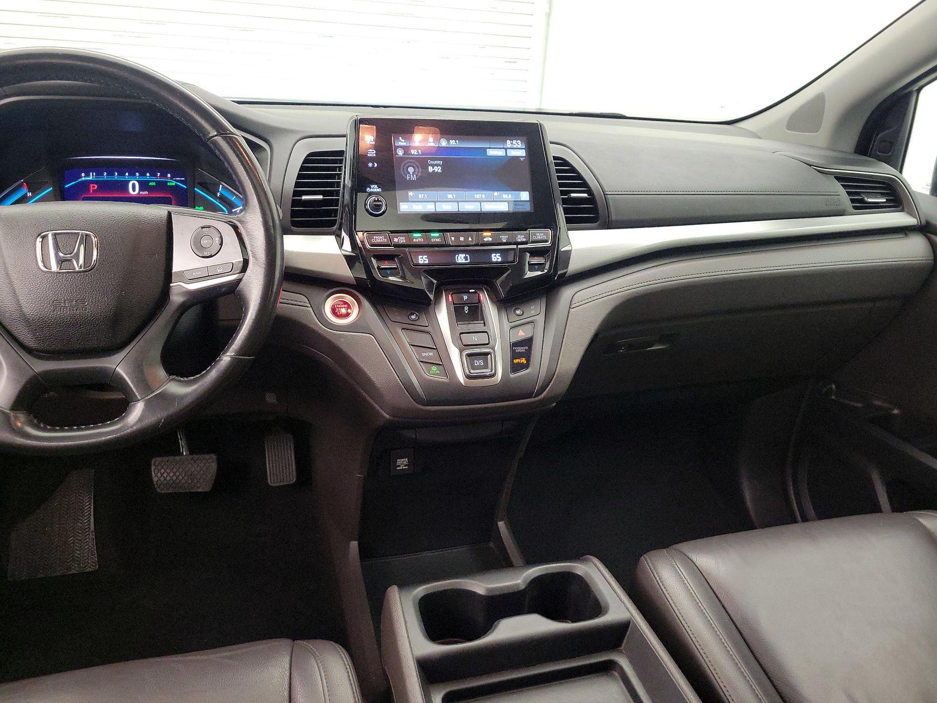 Thumbnail: 2018 Honda Odyssey - 9