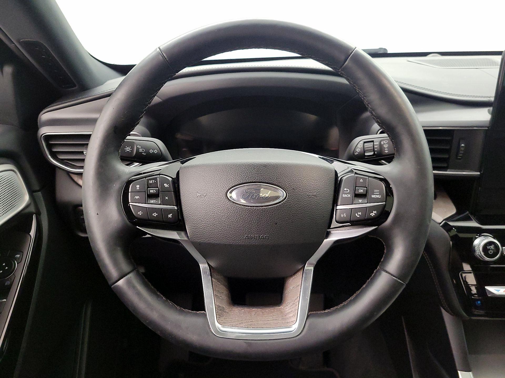 Thumbnail: 2023 Ford Explorer - 10