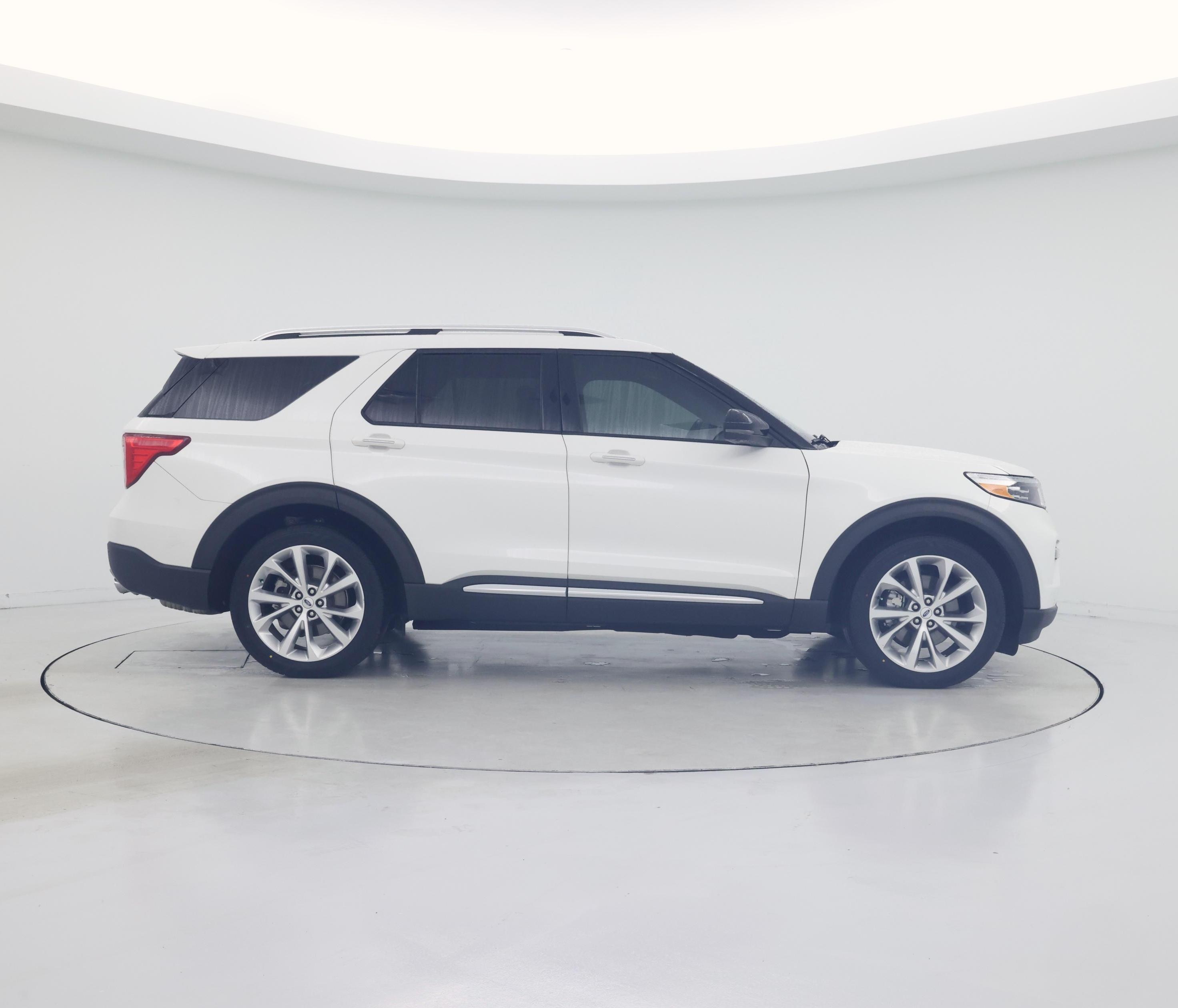 Thumbnail: 2023 Ford Explorer - 7