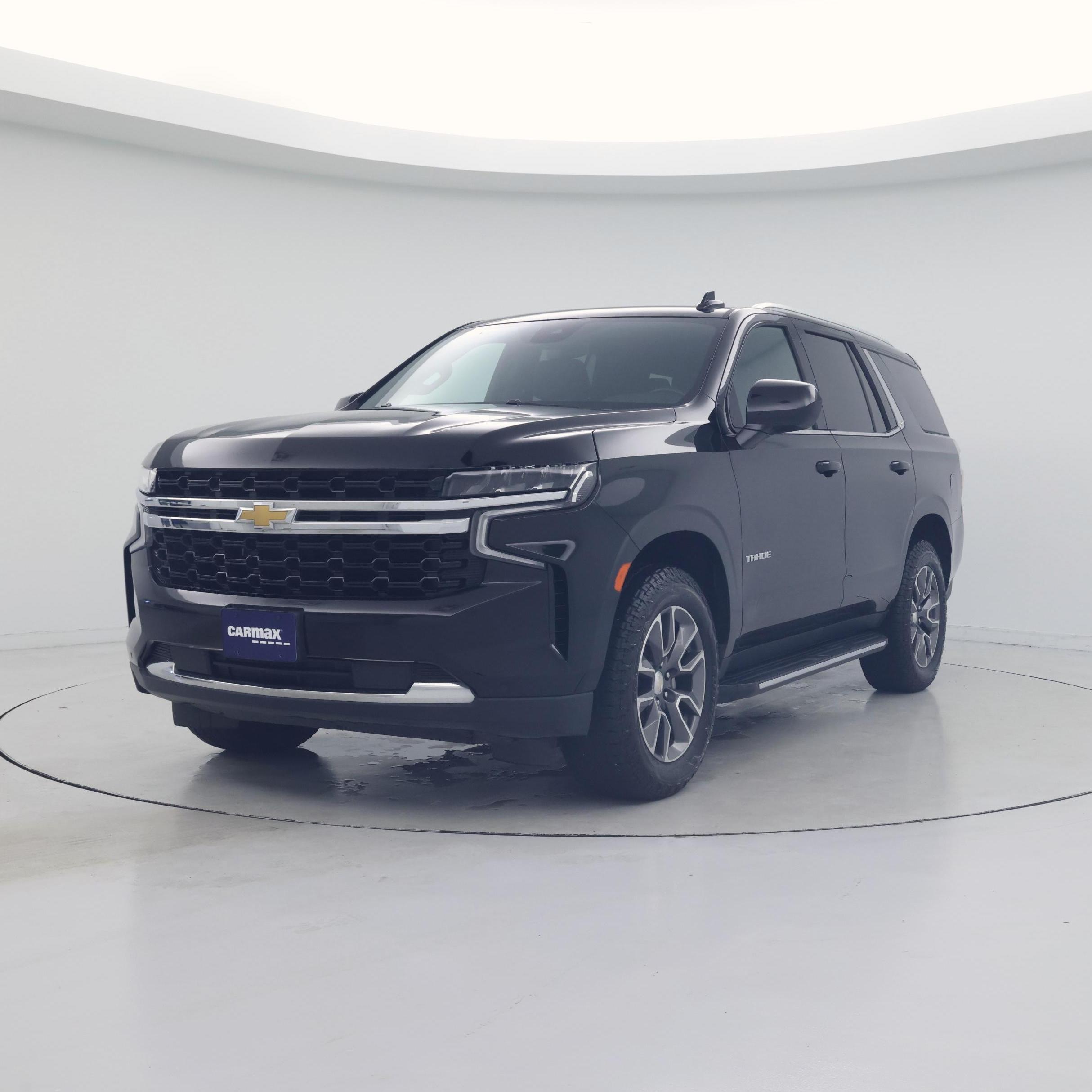 Thumbnail: 2023 Chevrolet Tahoe - 4