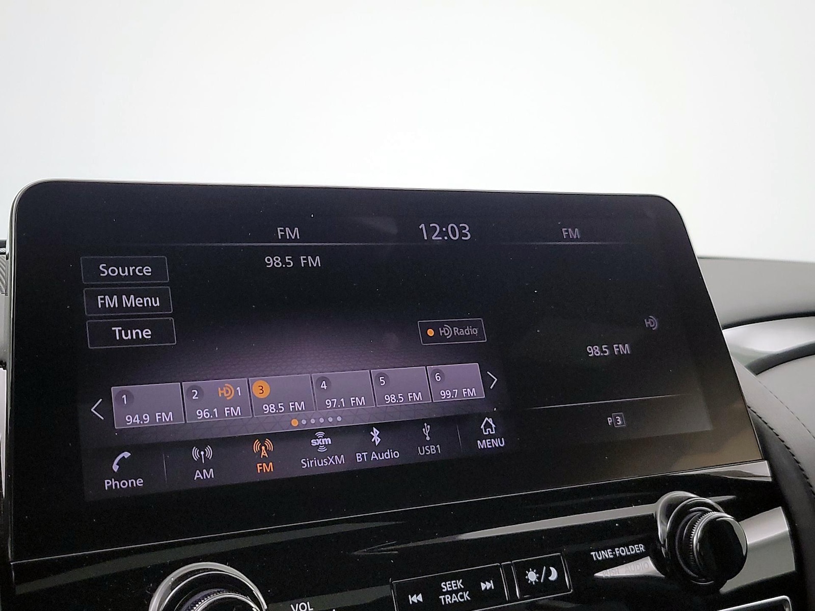 2023 Nissan Armada SL - Photo 17