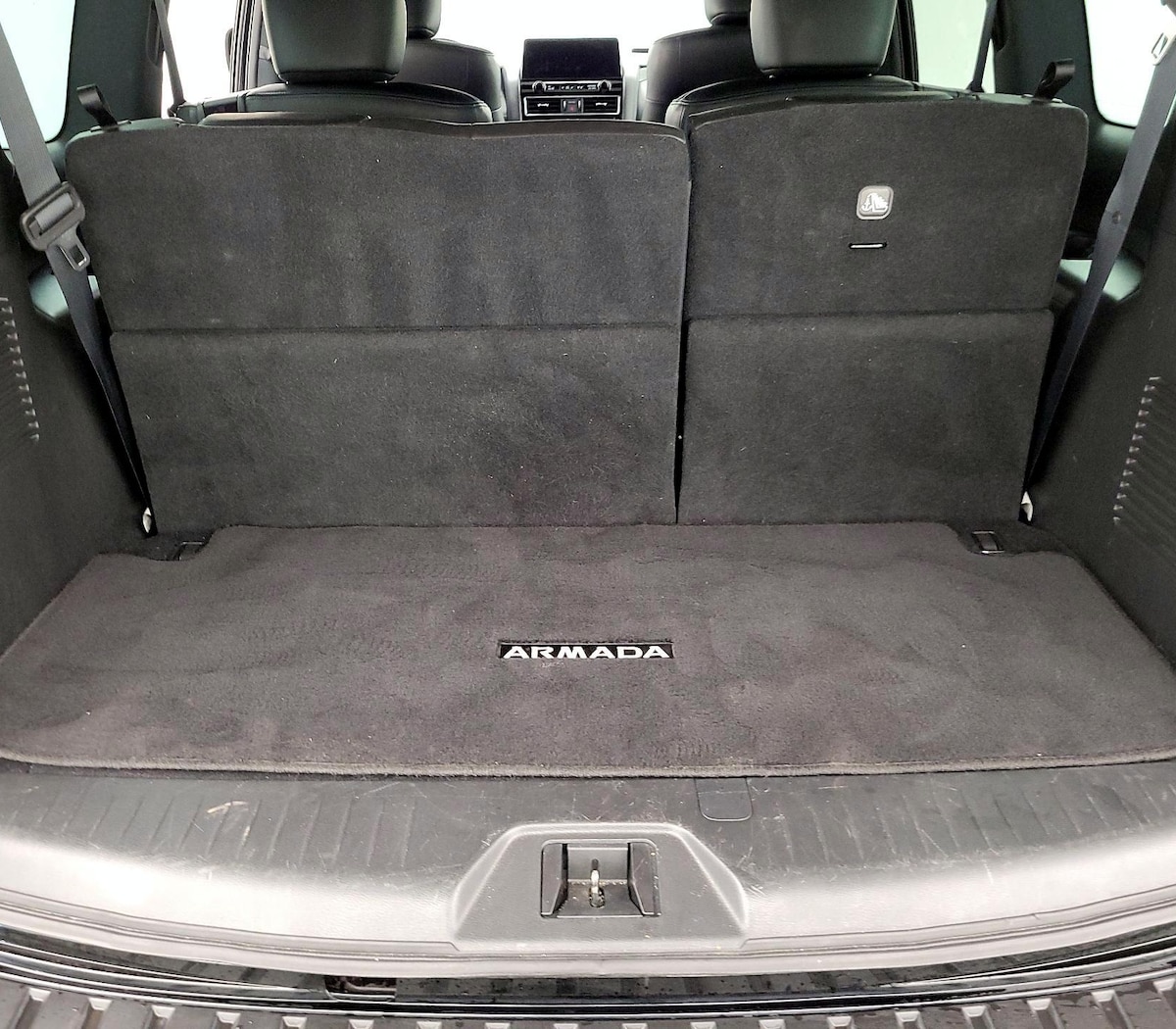 Trunk/Cargo (Seats Up)