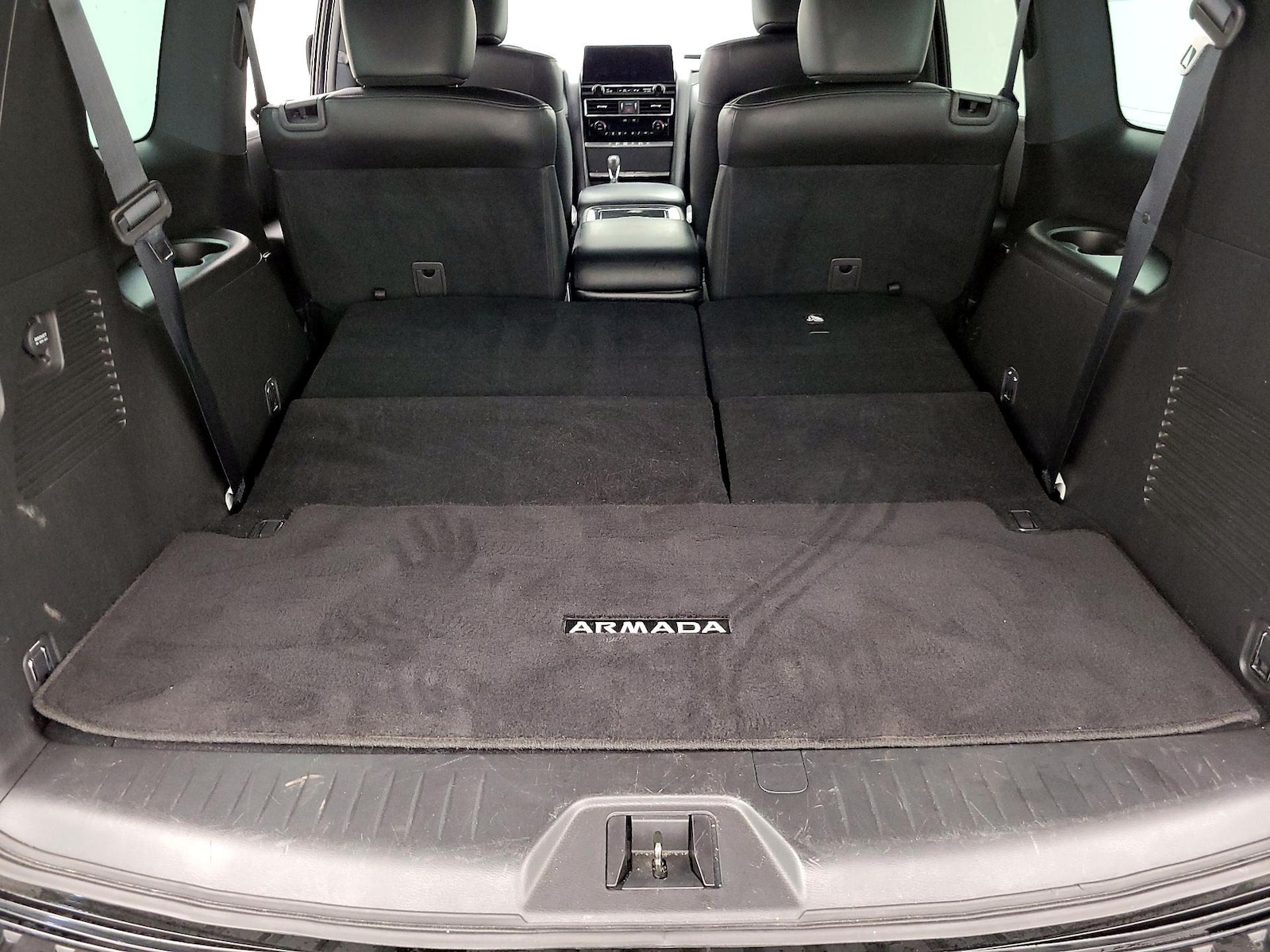 2023 Nissan Armada SL - Photo 25
