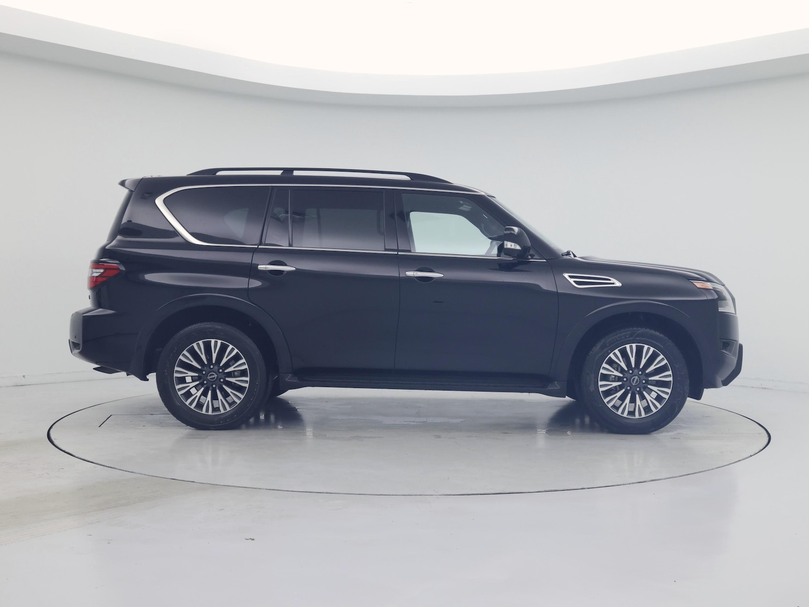 2023 Nissan Armada SL - Photo 8