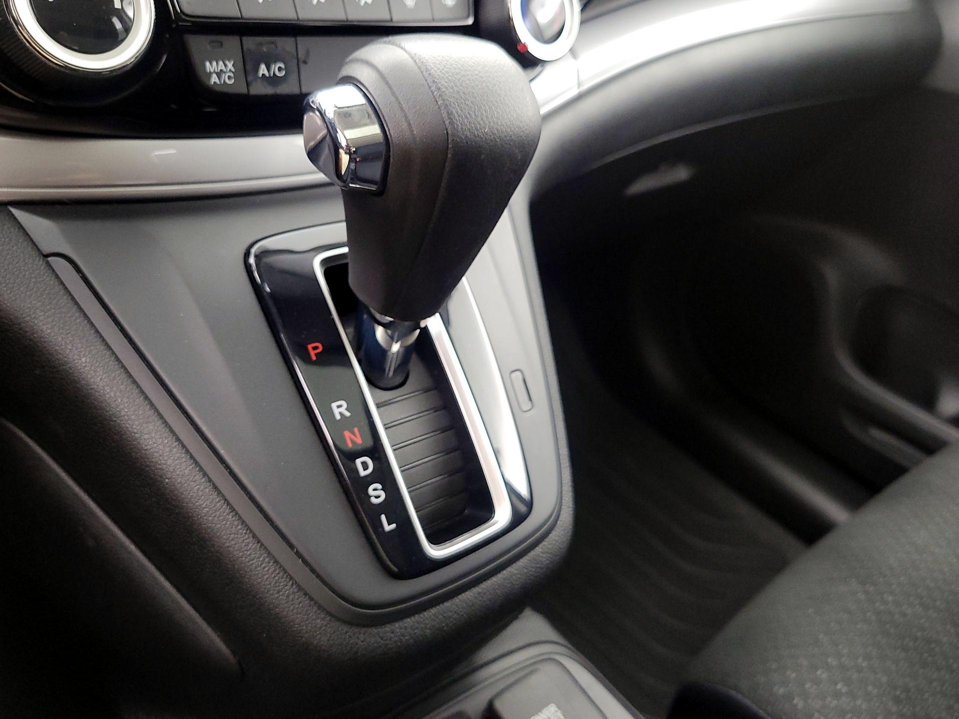 Thumbnail: 2015 Honda CR-V - 17