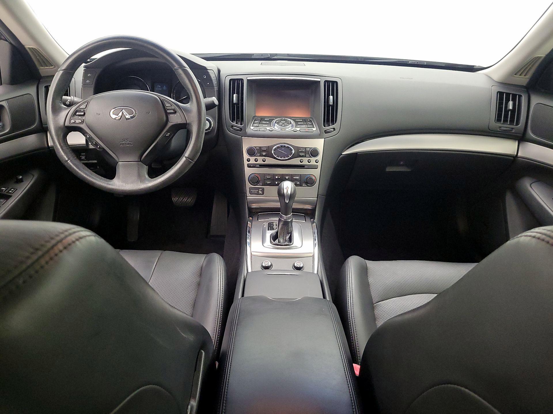 Thumbnail: 2015 INFINITI  - 9