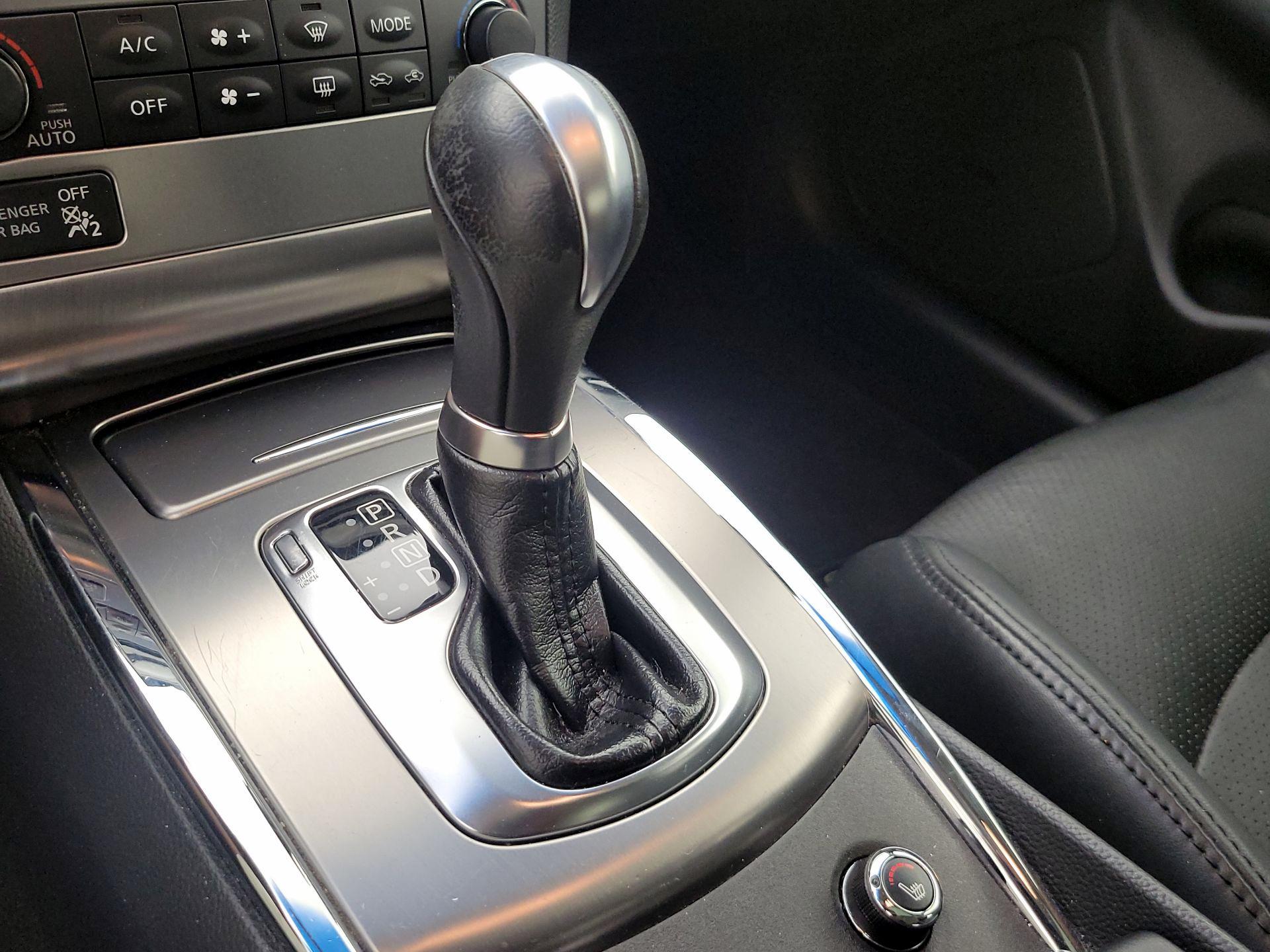 Thumbnail: 2015 INFINITI  - 18