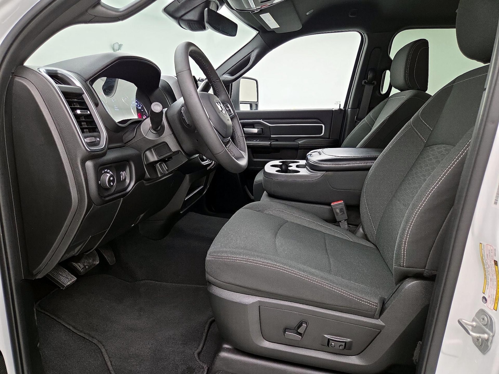 Power Seat(s) & Side Airbags
