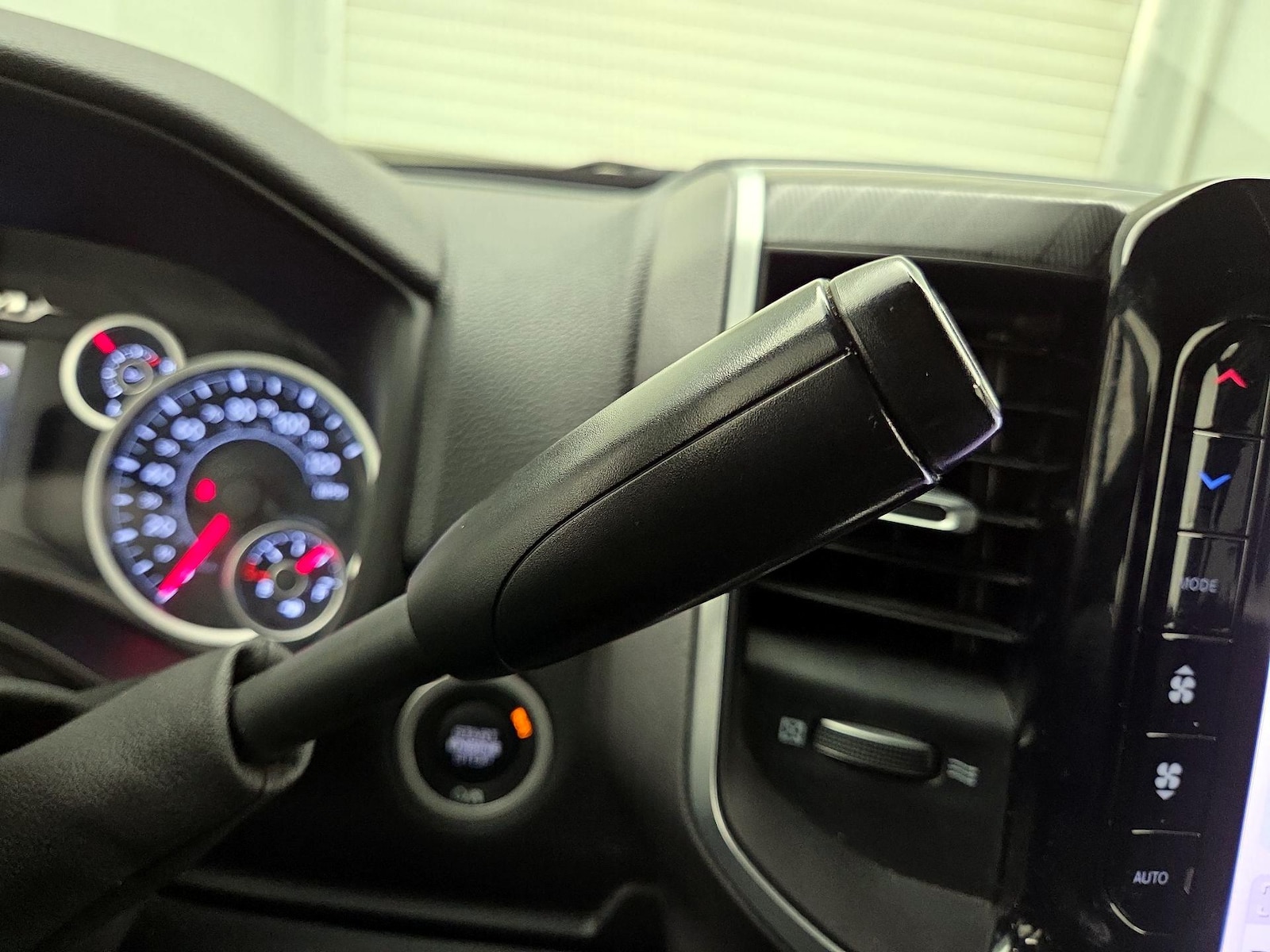2025 RAM Ram 2500 Pickup Big Horn - Photo 19