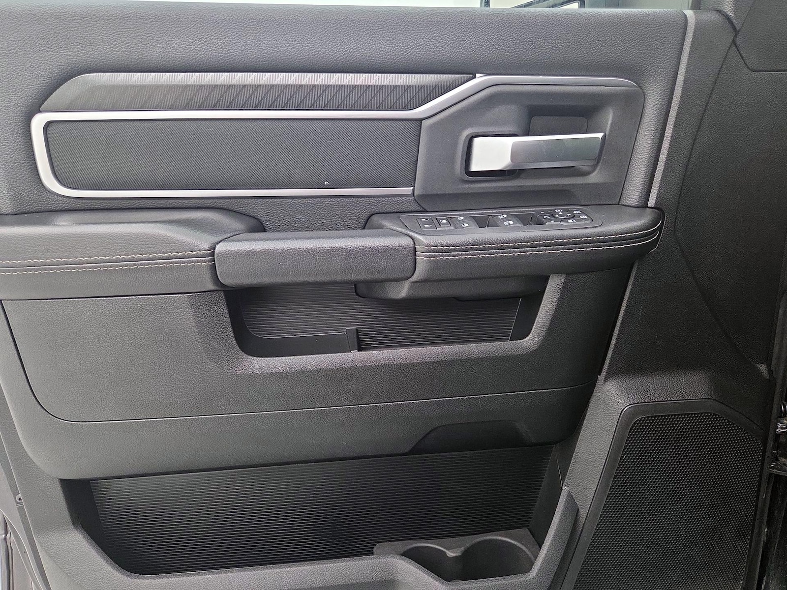 2025 RAM Ram 2500 Pickup Big Horn - Photo 13