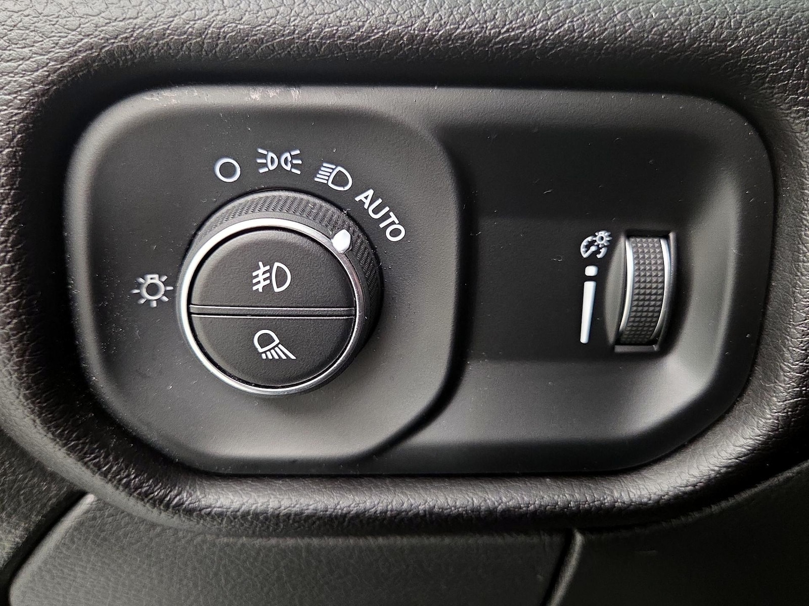 2025 RAM Ram 2500 Pickup Big Horn - Photo 14