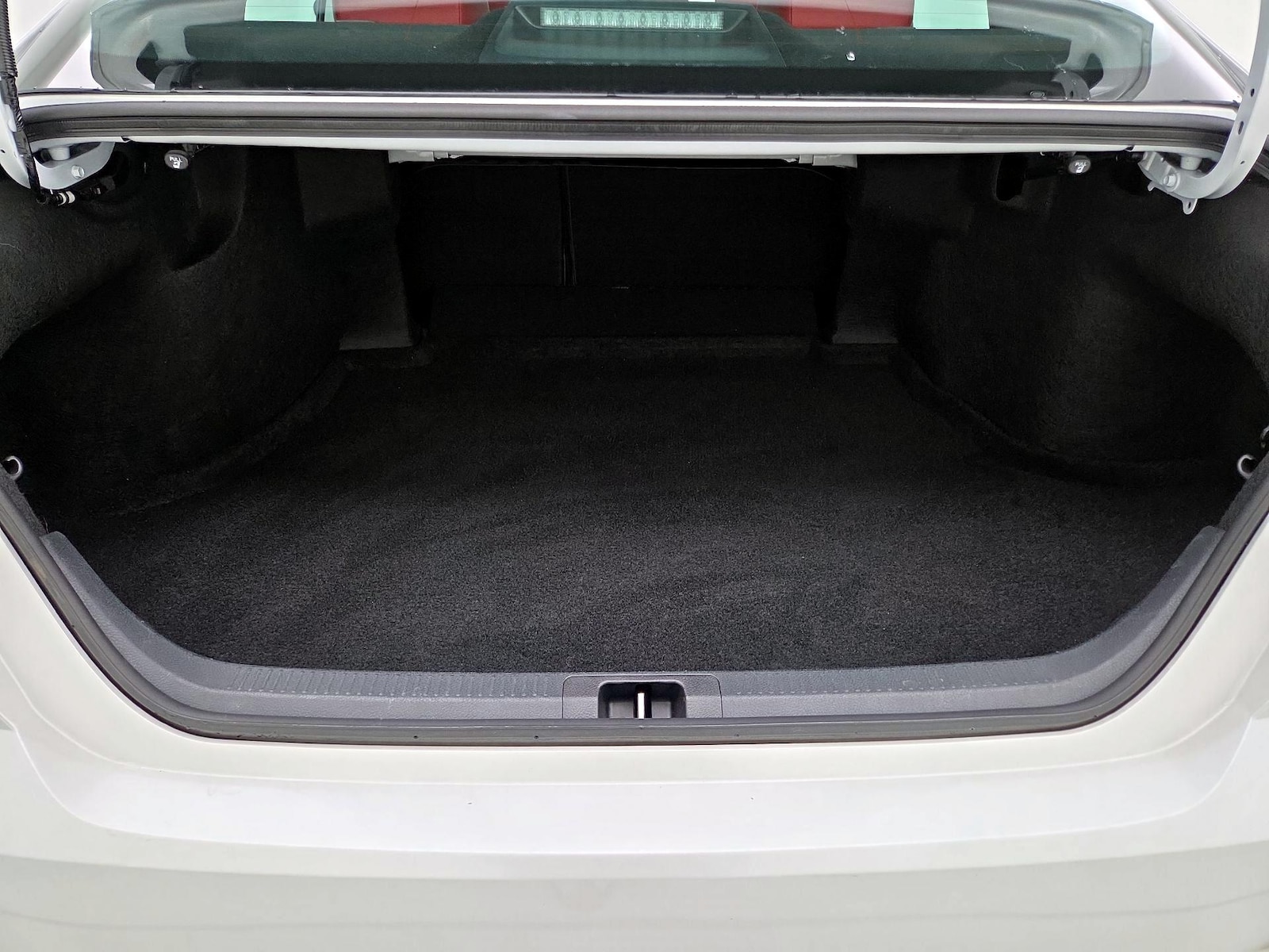 2025 Toyota Camry XSE - Photo 22
