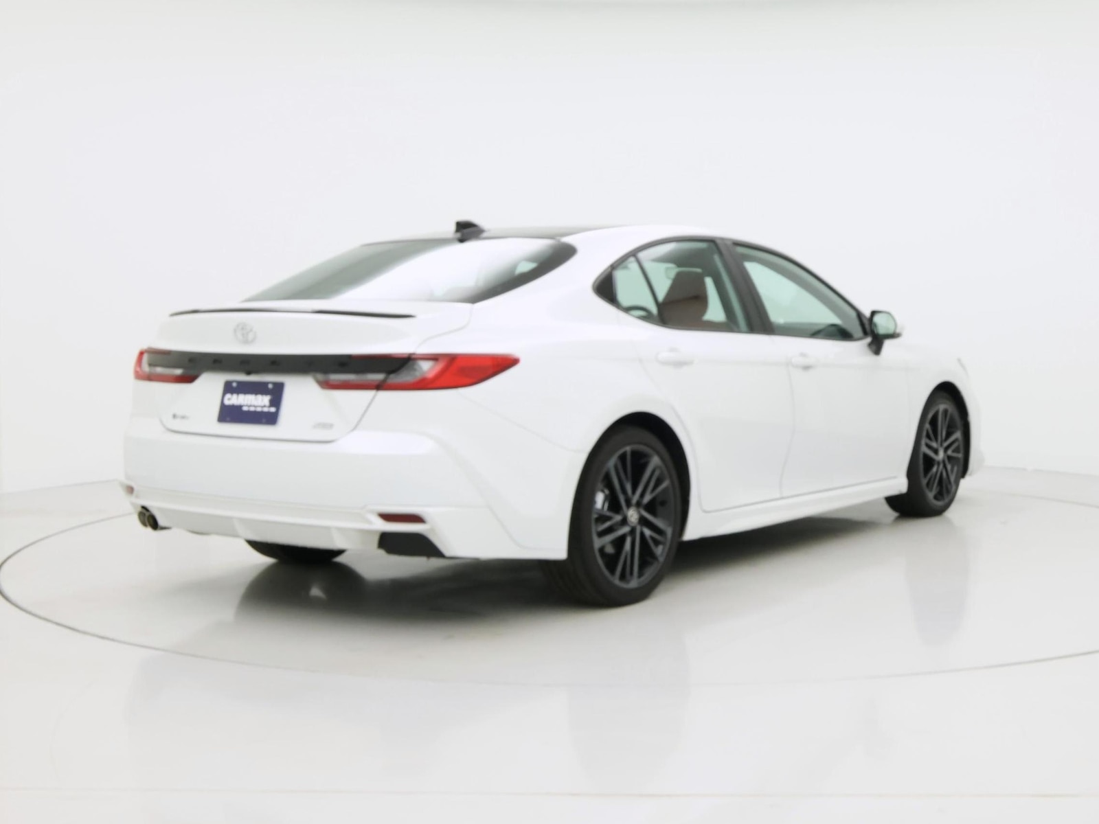 2025 Toyota Camry XSE - Photo 9