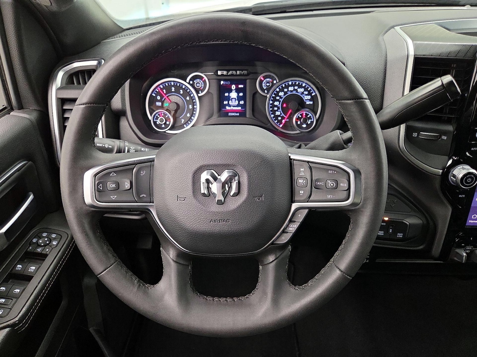 2025 RAM Ram 2500 Pickup Big Horn - Photo 11