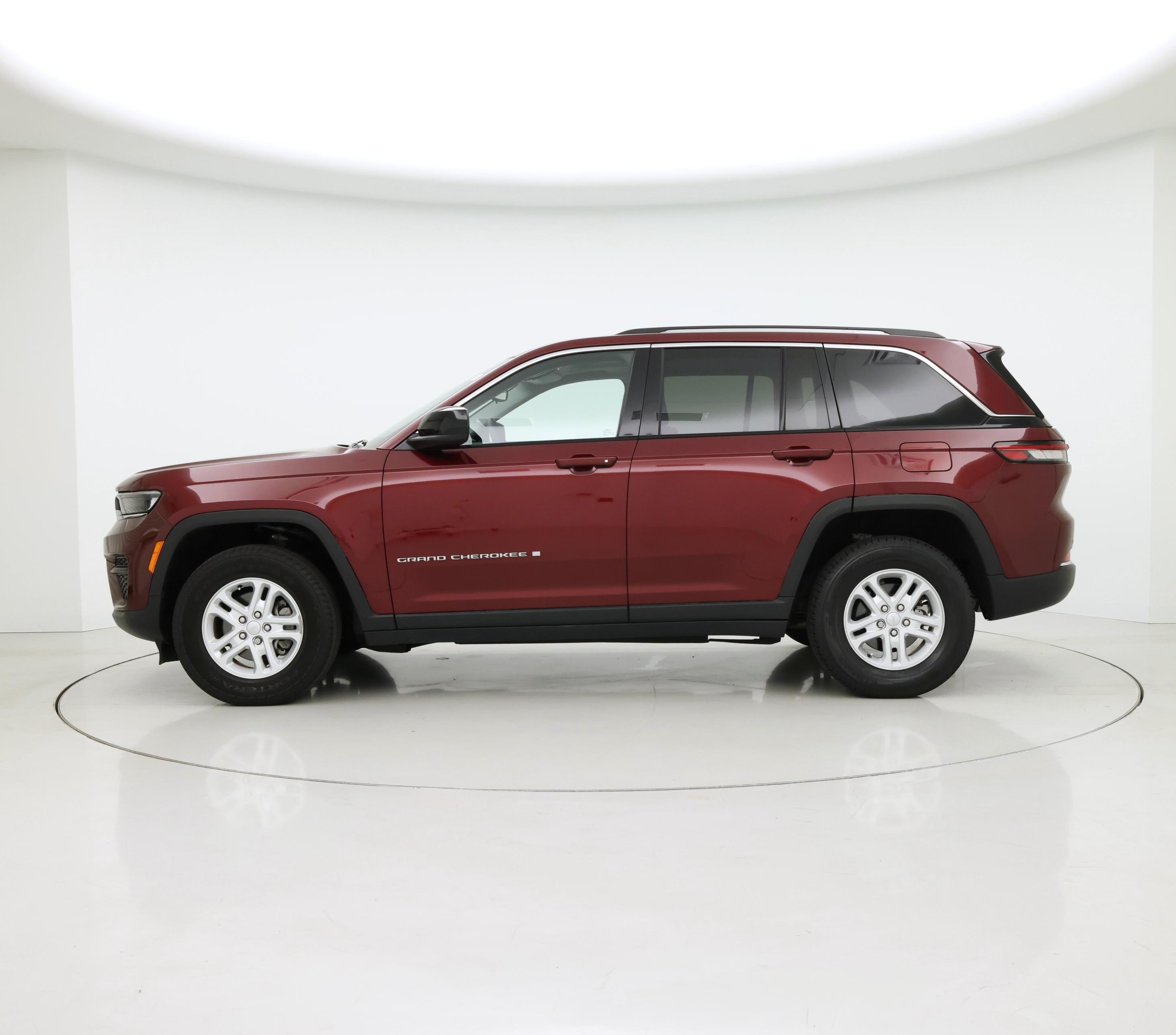 Thumbnail: 2023 Jeep Grand Cherokee - 3
