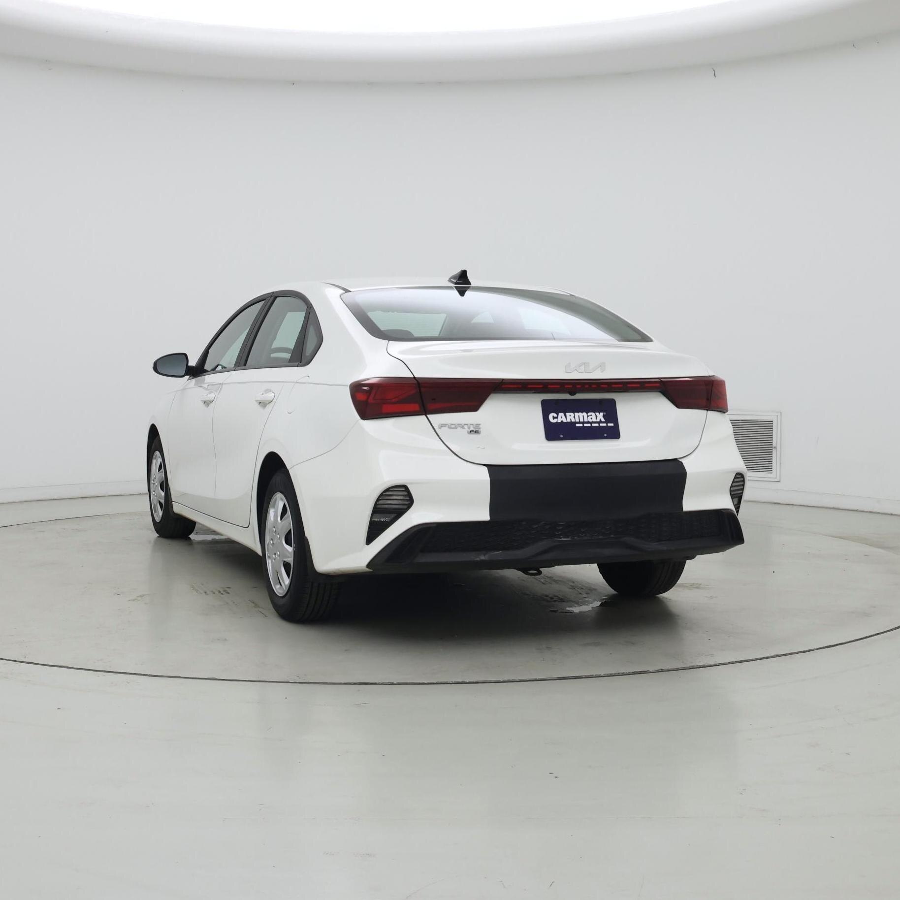 Thumbnail: 2024 Kia Forte - 2