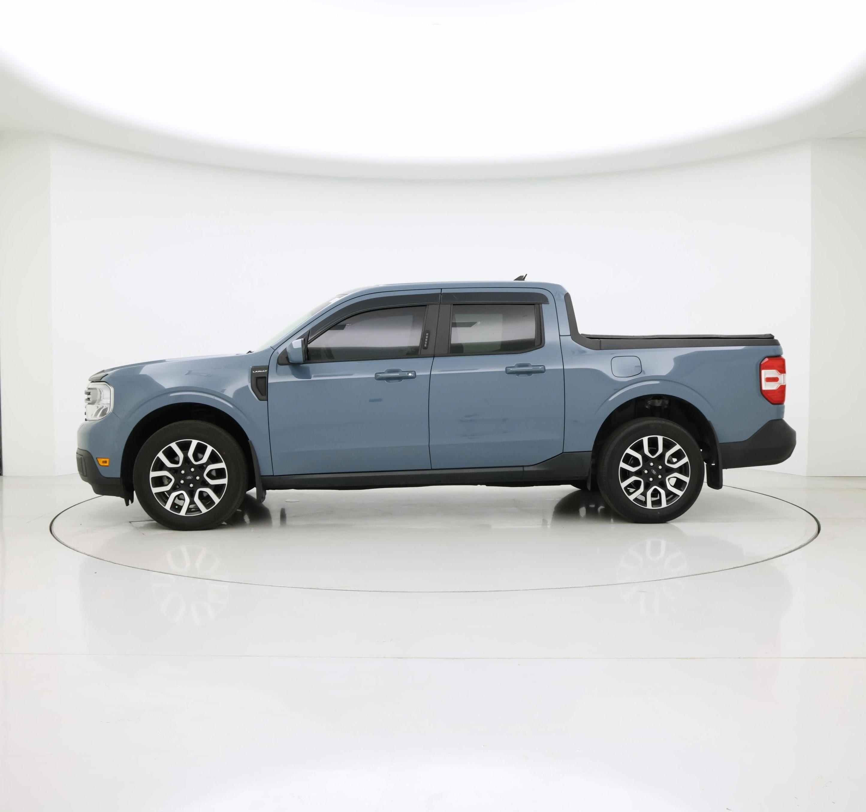 Thumbnail: 2022 Ford Maverick - 3