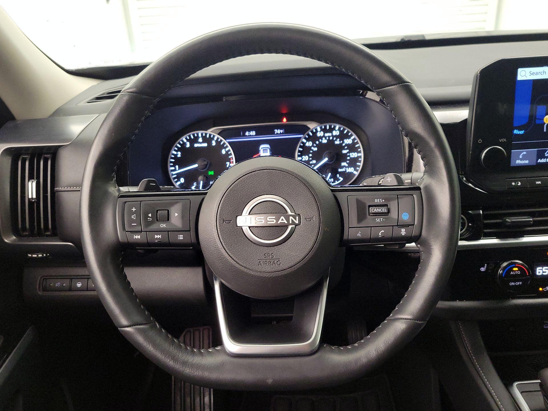 Thumbnail: 2024 Nissan Pathfinder - 10